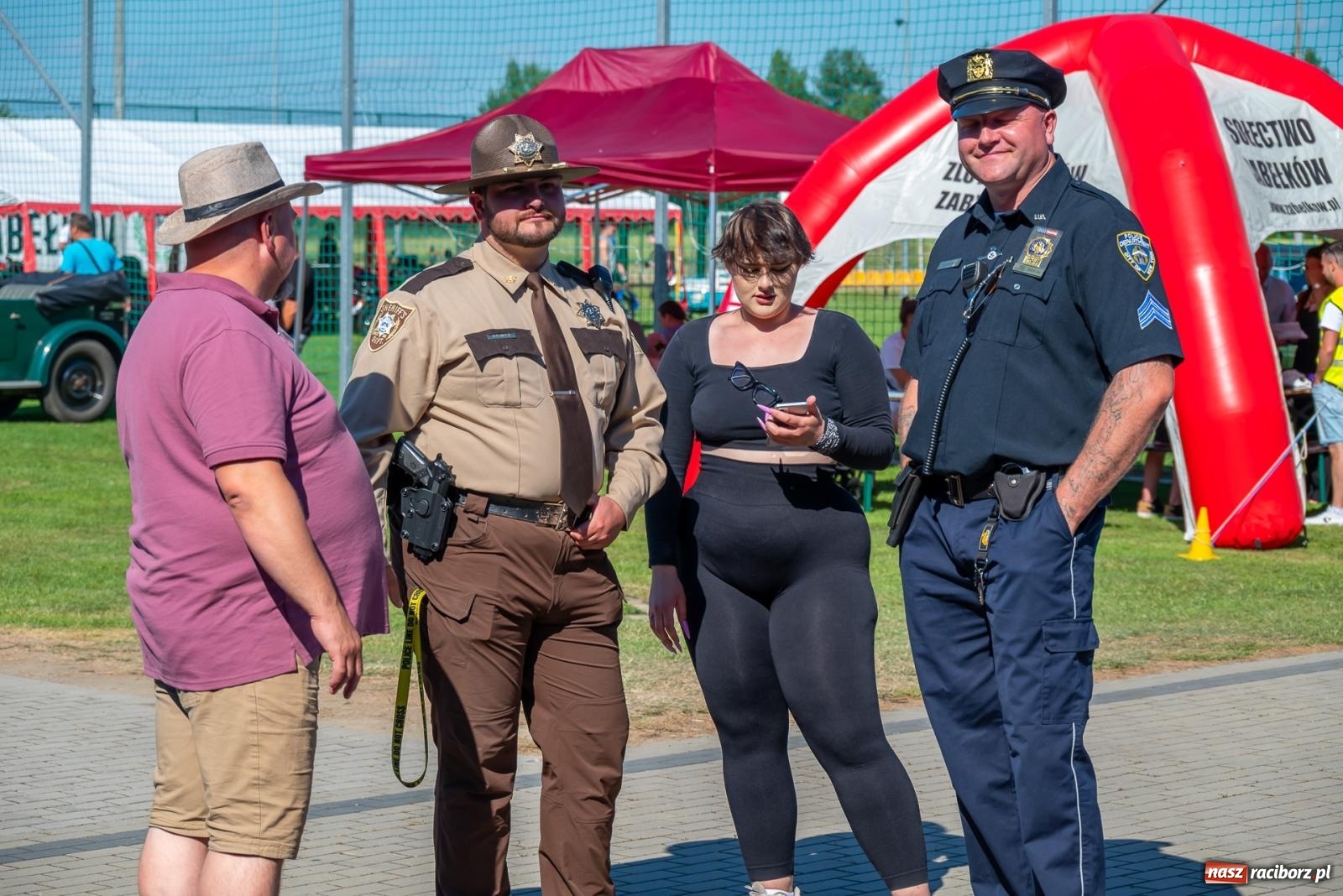 Zdjęcie w galerii na portalu naszraciborz.pl: XVI Międzynarodowy Zlot Pojazdów Zabytkowych w Zabełkowie [FOTO i WIDEO] wiadomości z regionu