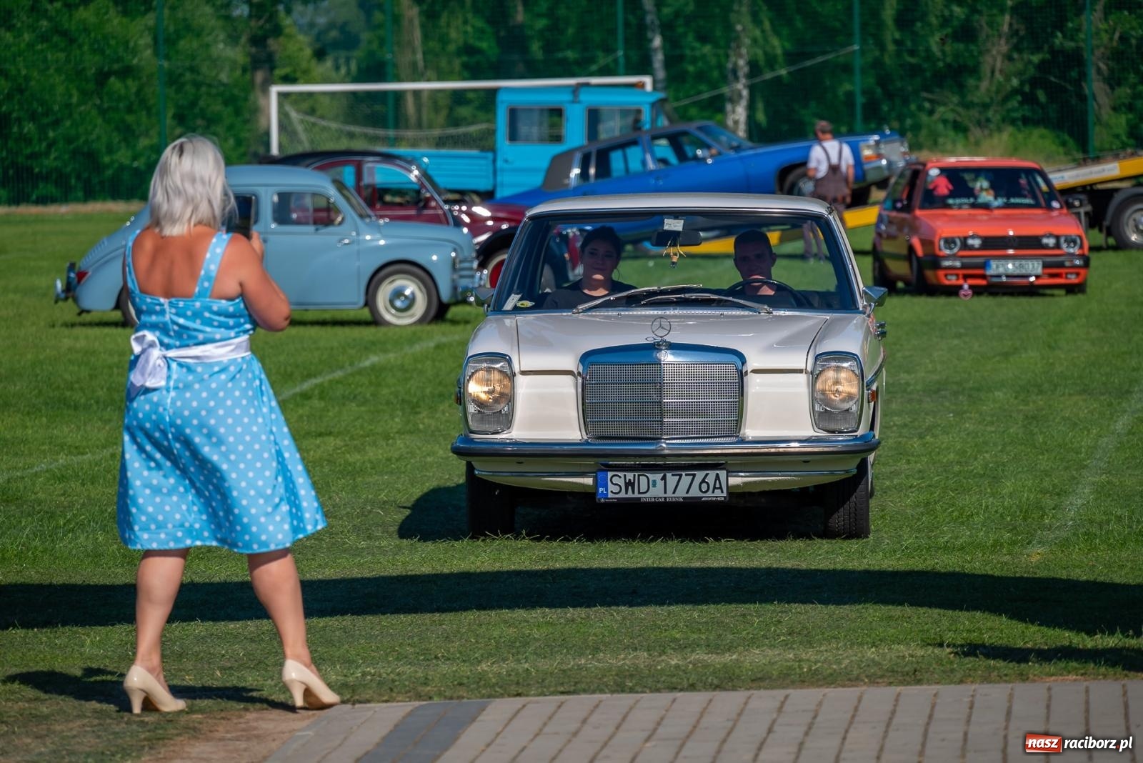 Zdjęcie w galerii na portalu naszraciborz.pl: XVI Międzynarodowy Zlot Pojazdów Zabytkowych w Zabełkowie [FOTO i WIDEO] wiadomości z regionu