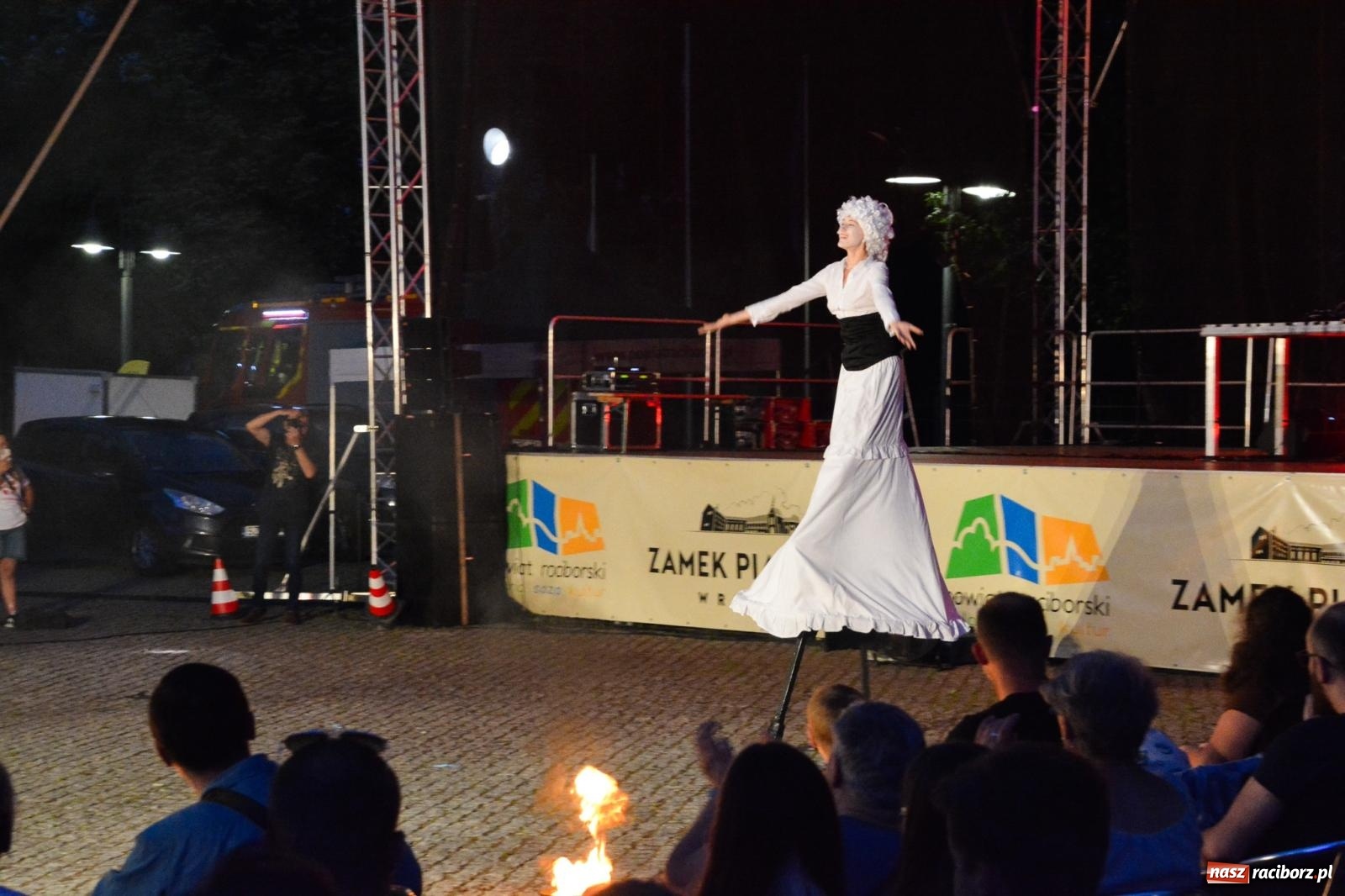 Zdjęcie w galerii na portalu naszraciborz.pl: Noc teatru i ognia na Zamku Piastowskim w Raciborzu [FOTO i WIDEO] wiadomości z regionu