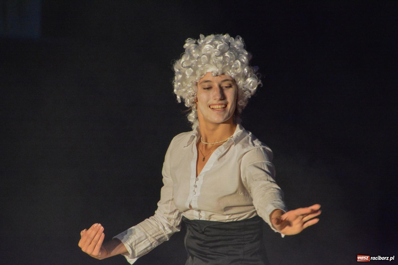 Zdjęcie w galerii na portalu naszraciborz.pl: Noc teatru i ognia na Zamku Piastowskim w Raciborzu [FOTO i WIDEO] wiadomości z regionu