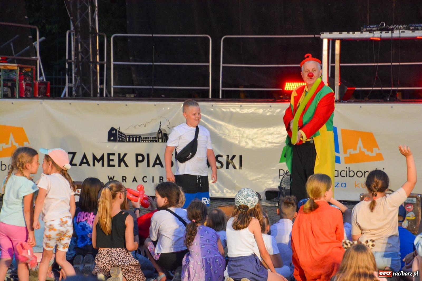 Zdjęcie w galerii na portalu naszraciborz.pl: Noc teatru i ognia na Zamku Piastowskim w Raciborzu [FOTO i WIDEO] wiadomości z regionu