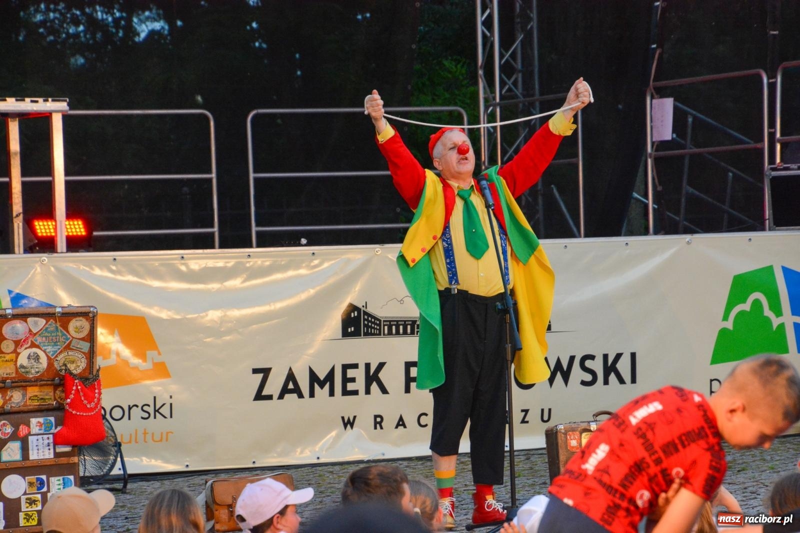 Zdjęcie w galerii na portalu naszraciborz.pl: Noc teatru i ognia na Zamku Piastowskim w Raciborzu [FOTO i WIDEO] wiadomości z regionu