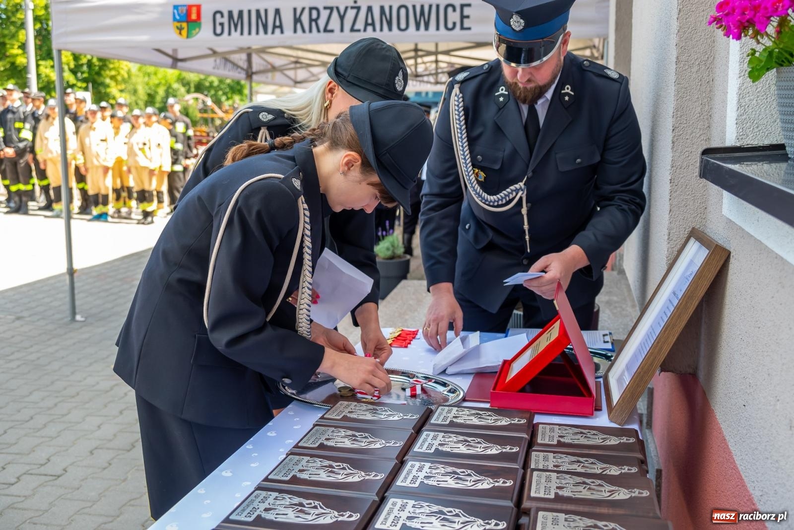 Zdjęcie w galerii na portalu naszraciborz.pl: 120 lat służby Bogu na chwałę, ludziom na ratunek. Jubileusz OSP Bieńkowice [FOTO i WIDEO] wiadomości z regionu