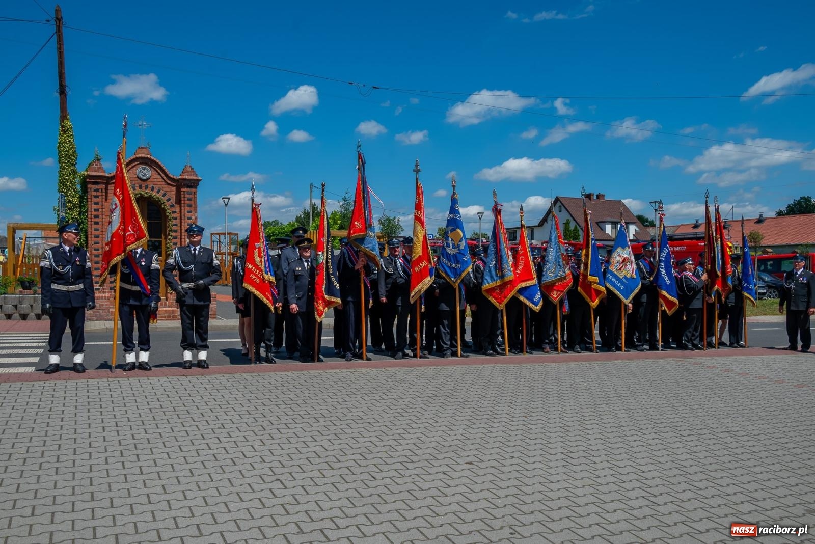 Zdjęcie w galerii na portalu naszraciborz.pl: 120 lat służby Bogu na chwałę, ludziom na ratunek. Jubileusz OSP Bieńkowice [FOTO i WIDEO] wiadomości z regionu
