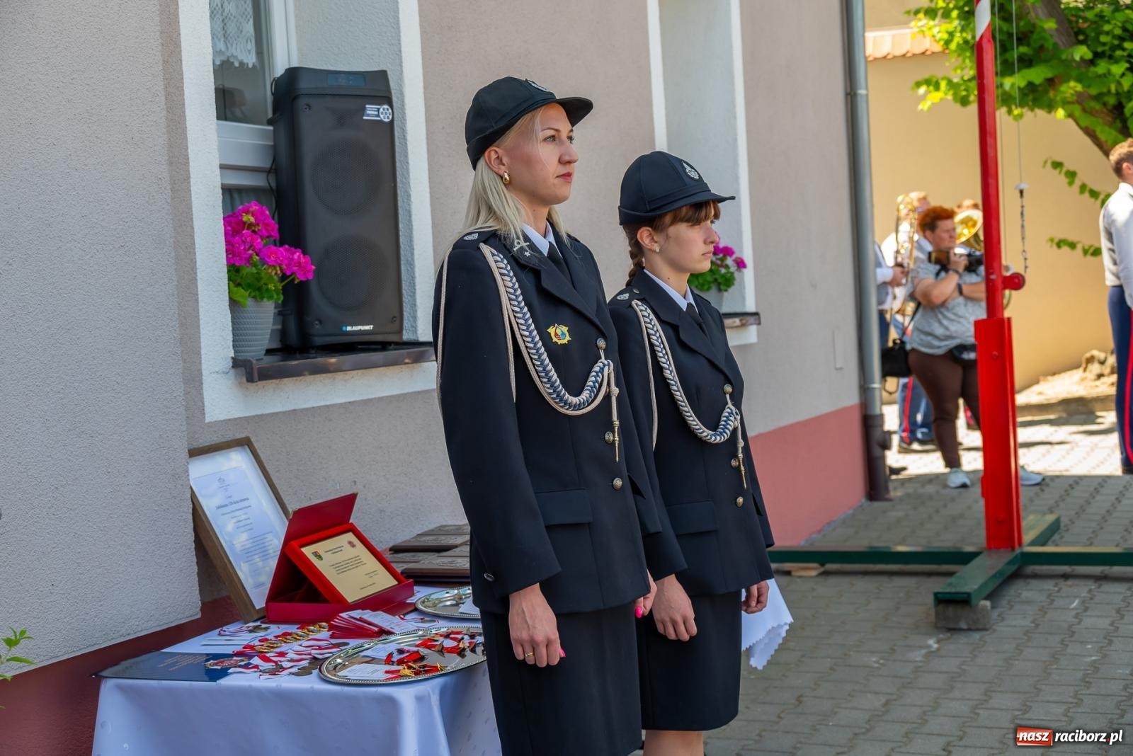 Zdjęcie w galerii na portalu naszraciborz.pl: 120 lat służby Bogu na chwałę, ludziom na ratunek. Jubileusz OSP Bieńkowice [FOTO i WIDEO] wiadomości z regionu