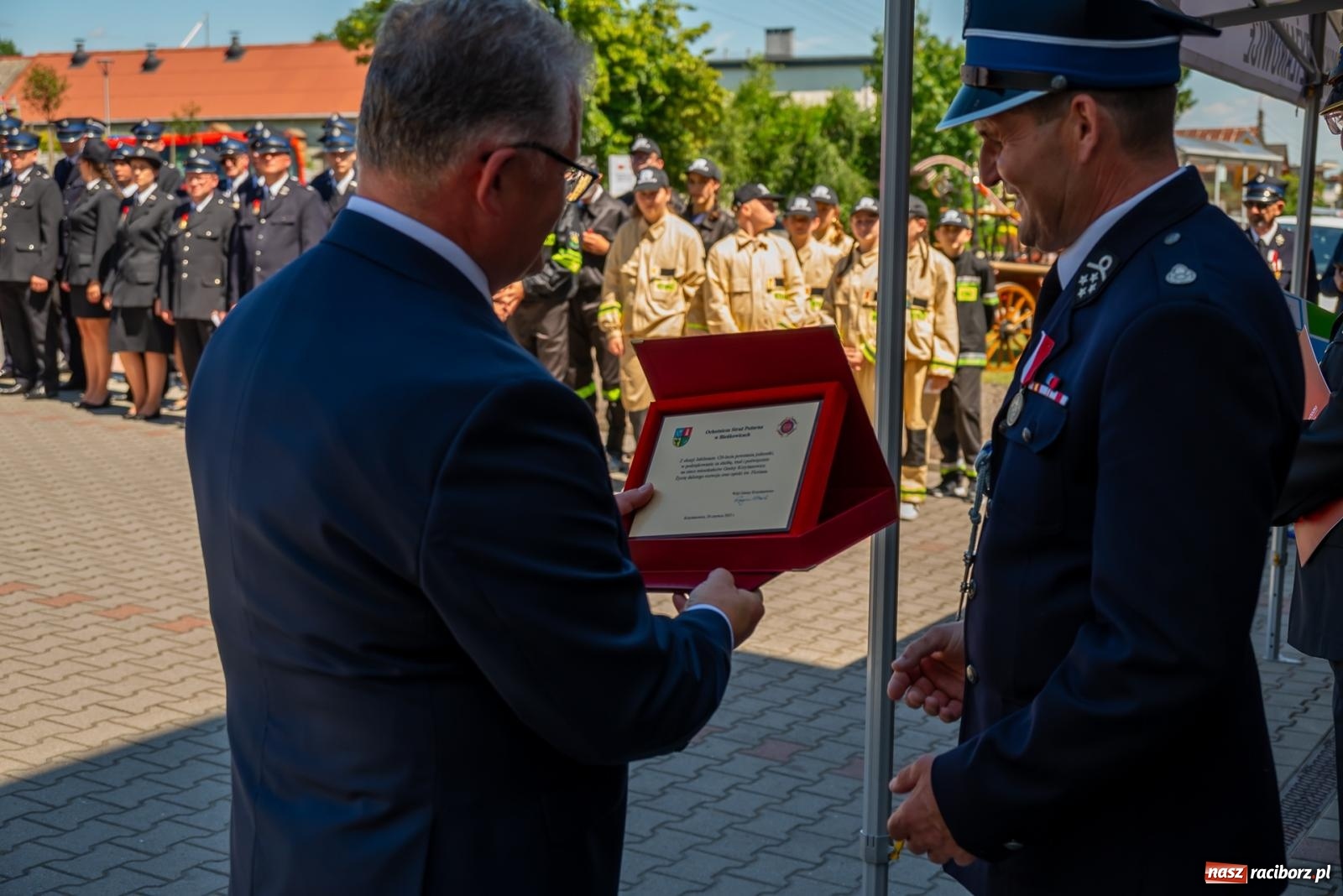 Zdjęcie w galerii na portalu naszraciborz.pl: 120 lat służby Bogu na chwałę, ludziom na ratunek. Jubileusz OSP Bieńkowice [FOTO i WIDEO] wiadomości z regionu