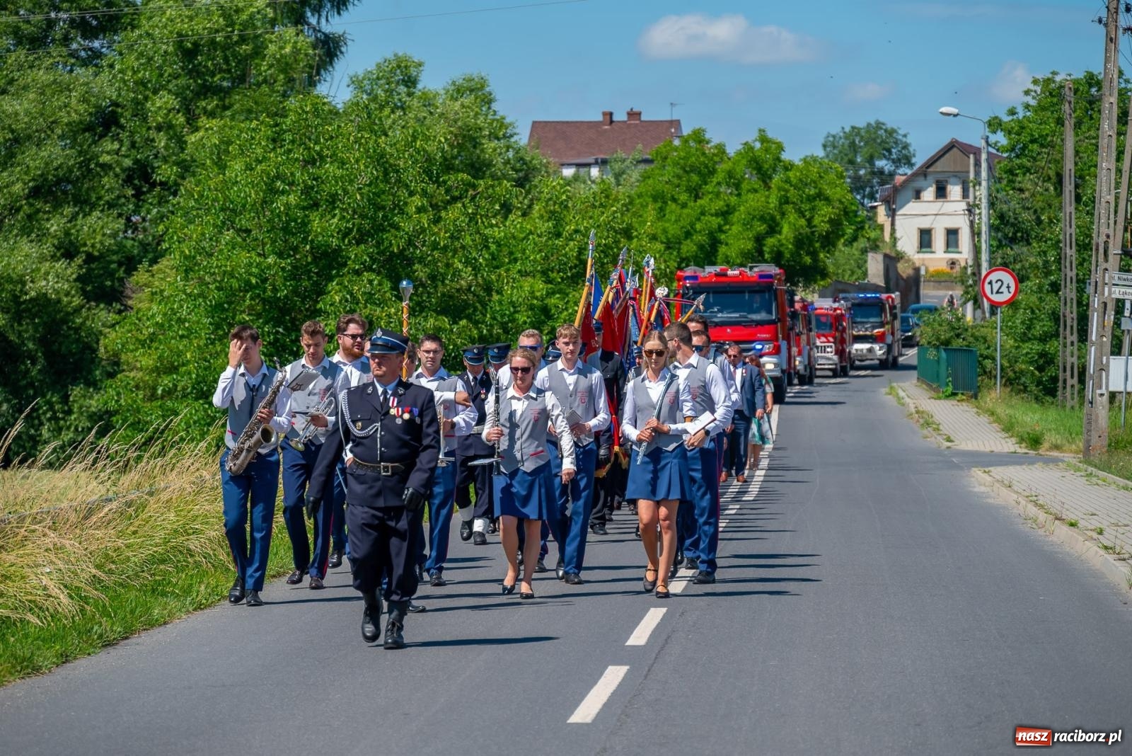Zdjęcie w galerii na portalu naszraciborz.pl: 120 lat służby Bogu na chwałę, ludziom na ratunek. Jubileusz OSP Bieńkowice [FOTO i WIDEO] wiadomości z regionu