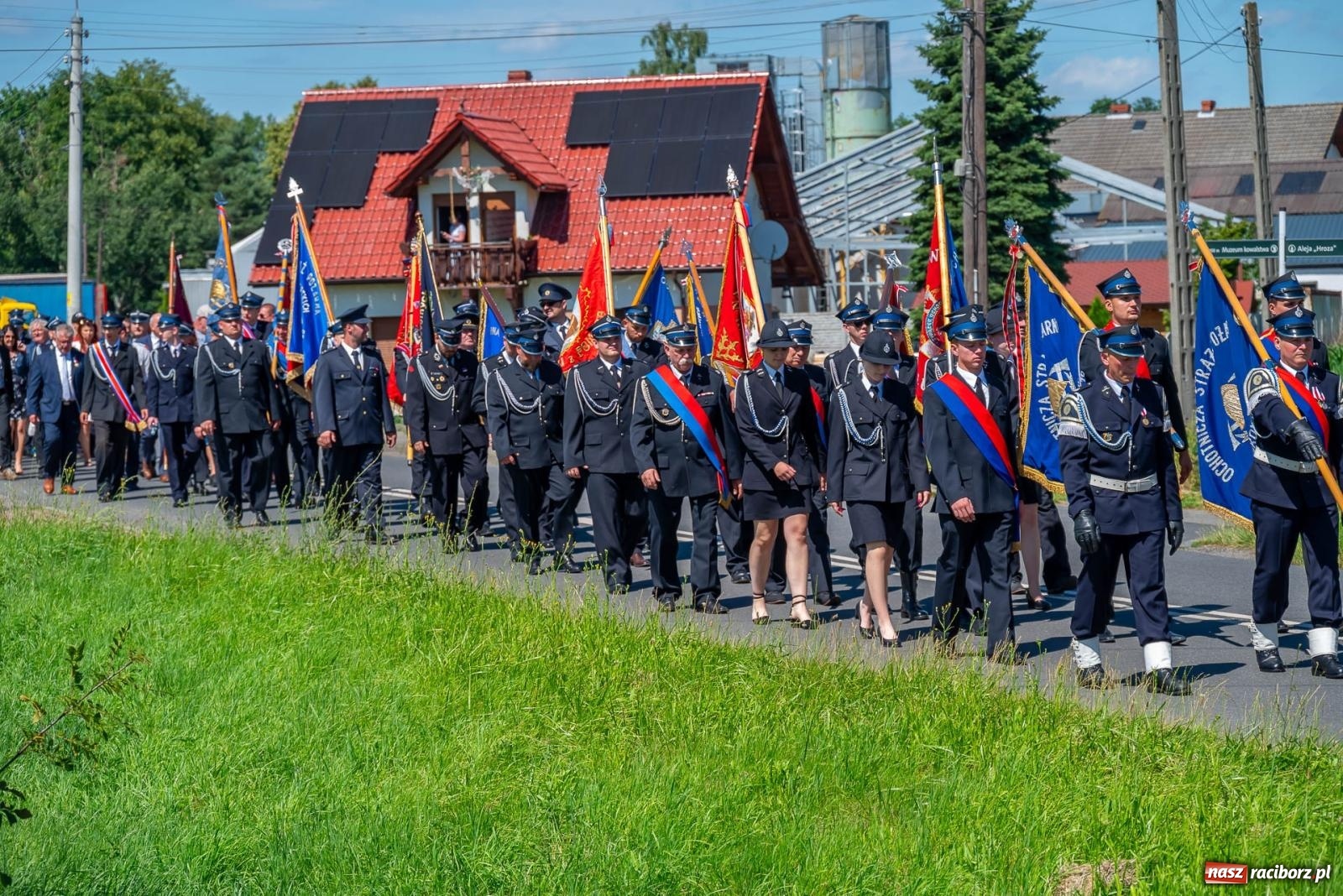 Zdjęcie w galerii na portalu naszraciborz.pl: 120 lat służby Bogu na chwałę, ludziom na ratunek. Jubileusz OSP Bieńkowice [FOTO i WIDEO] wiadomości z regionu