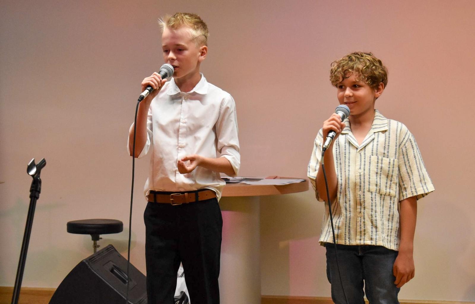 Zdjęcie w galerii na portalu naszraciborz.pl: Muzyczny finał roku szkolnego. Uczniowie Fulnart z koncertem na Zamku Piastowskim wiadomości z regionu