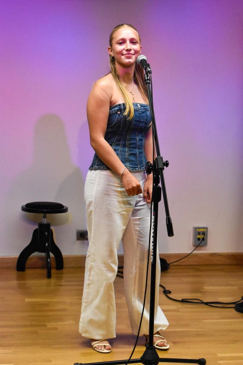 Zdjęcie w galerii na portalu naszraciborz.pl: Muzyczny finał roku szkolnego. Uczniowie Fulnart z koncertem na Zamku Piastowskim wiadomości z regionu