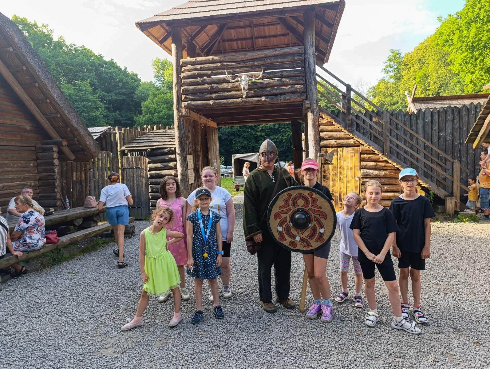 Zdjęcie w galerii na portalu naszraciborz.pl: Słoneczna Kraina – festyn rodzinny w średniowiecznych klimatach wiadomości z regionu