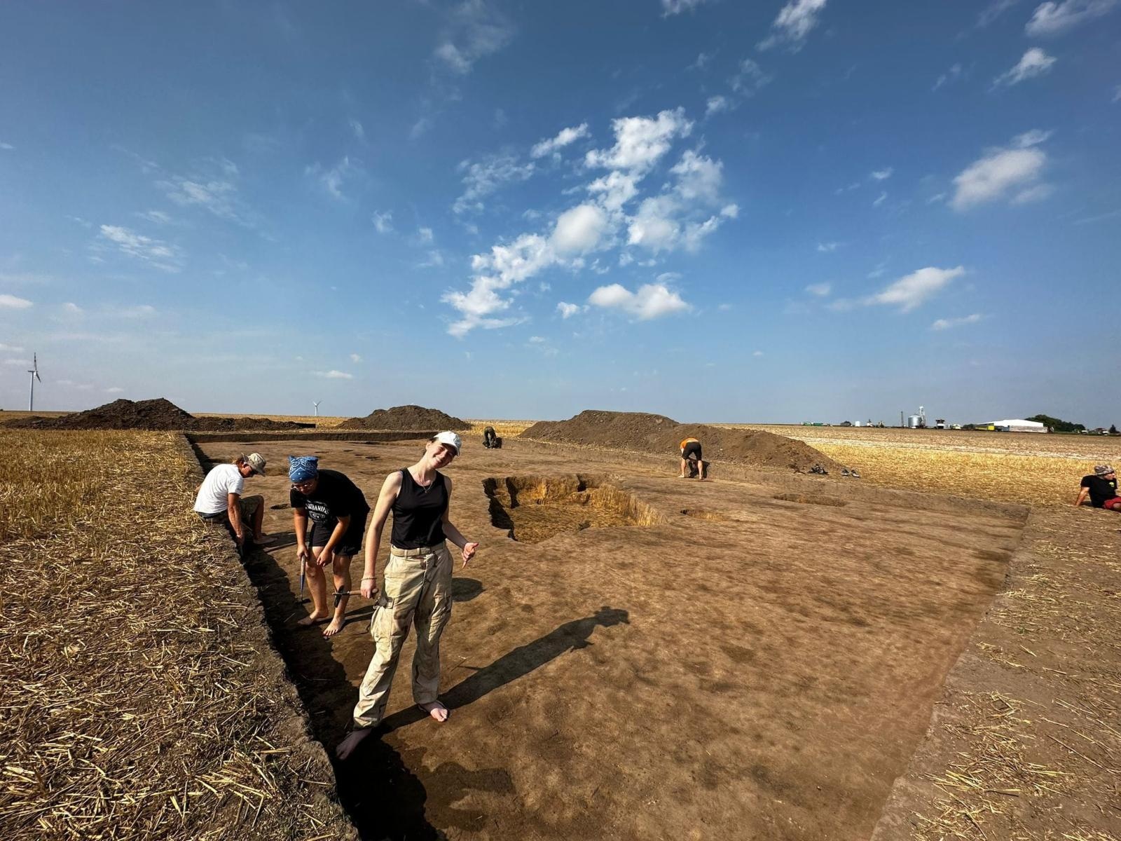 Zdjęcie w galerii na portalu naszraciborz.pl: Wakacje w Powiecie Raciborskim - zamkowe warsztaty i spotkania z archeologią [ZAPROSZENIE] wiadomości z regionu
