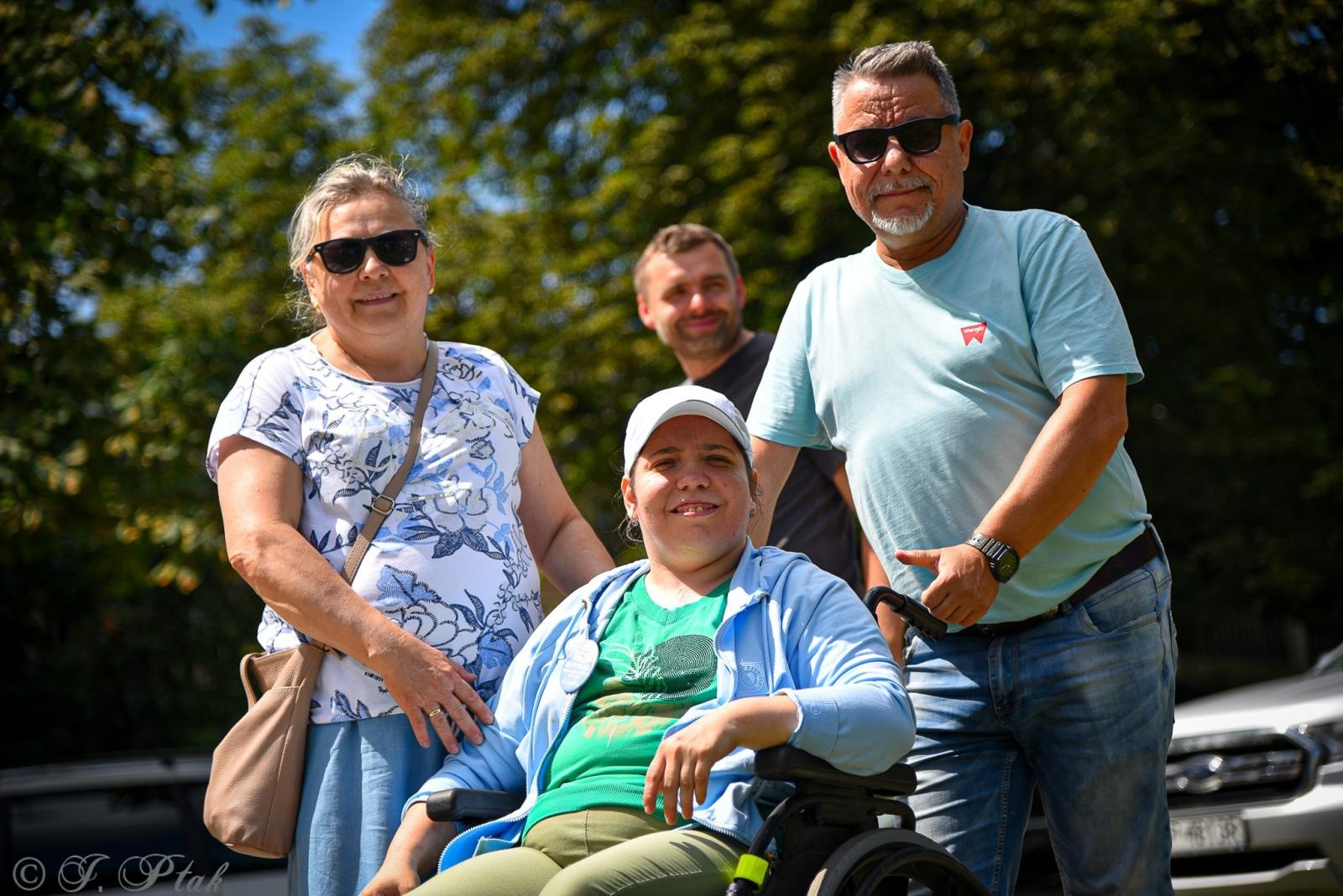 Zdjęcie w galerii na portalu naszraciborz.pl: Pływadło na bis. Jedyna taka flota w Polsce znów na Odrze [FOTO i WIDEO] wiadomości z regionu