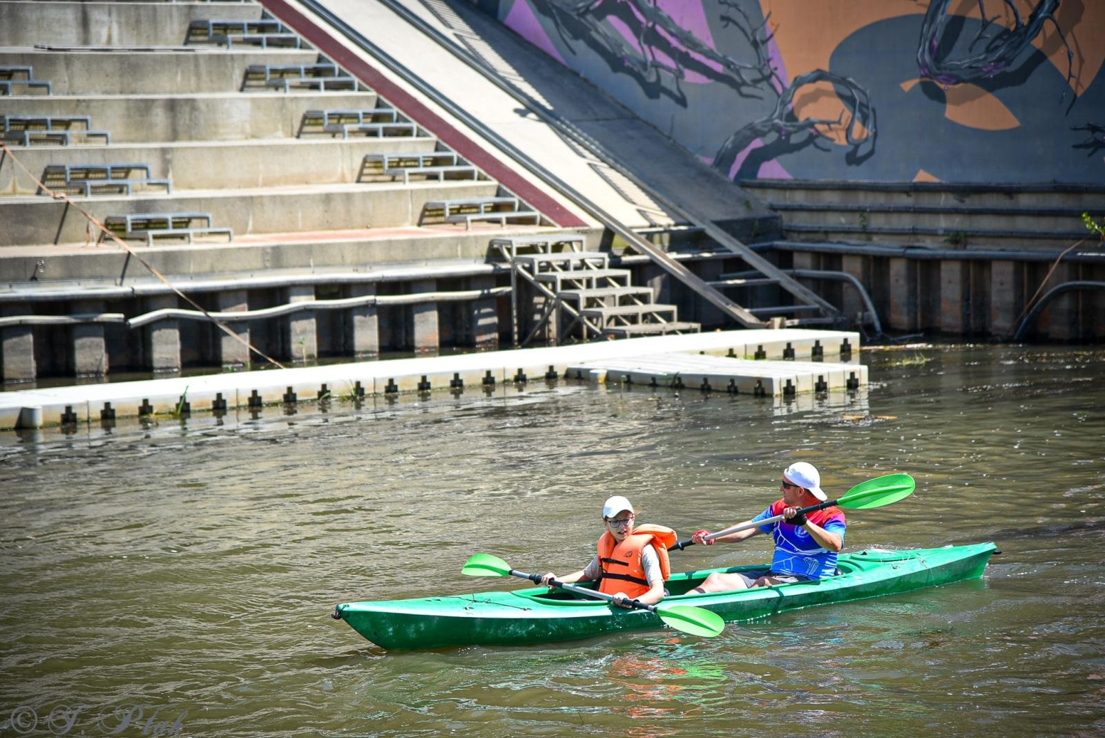 Zdjęcie w galerii na portalu naszraciborz.pl: Pływadło na bis. Jedyna taka flota w Polsce znów na Odrze [FOTO i WIDEO] wiadomości z regionu