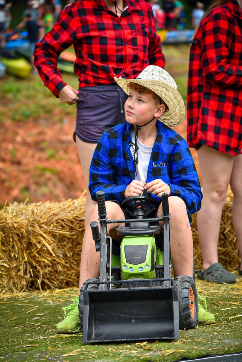 Zdjęcie w galerii na portalu naszraciborz.pl: Pływadło na bis. Jedyna taka flota w Polsce znów na Odrze [FOTO i WIDEO] wiadomości z regionu