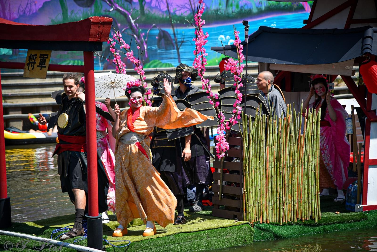 Zdjęcie w galerii na portalu naszraciborz.pl: Pływadło na bis. Jedyna taka flota w Polsce znów na Odrze [FOTO i WIDEO] wiadomości z regionu