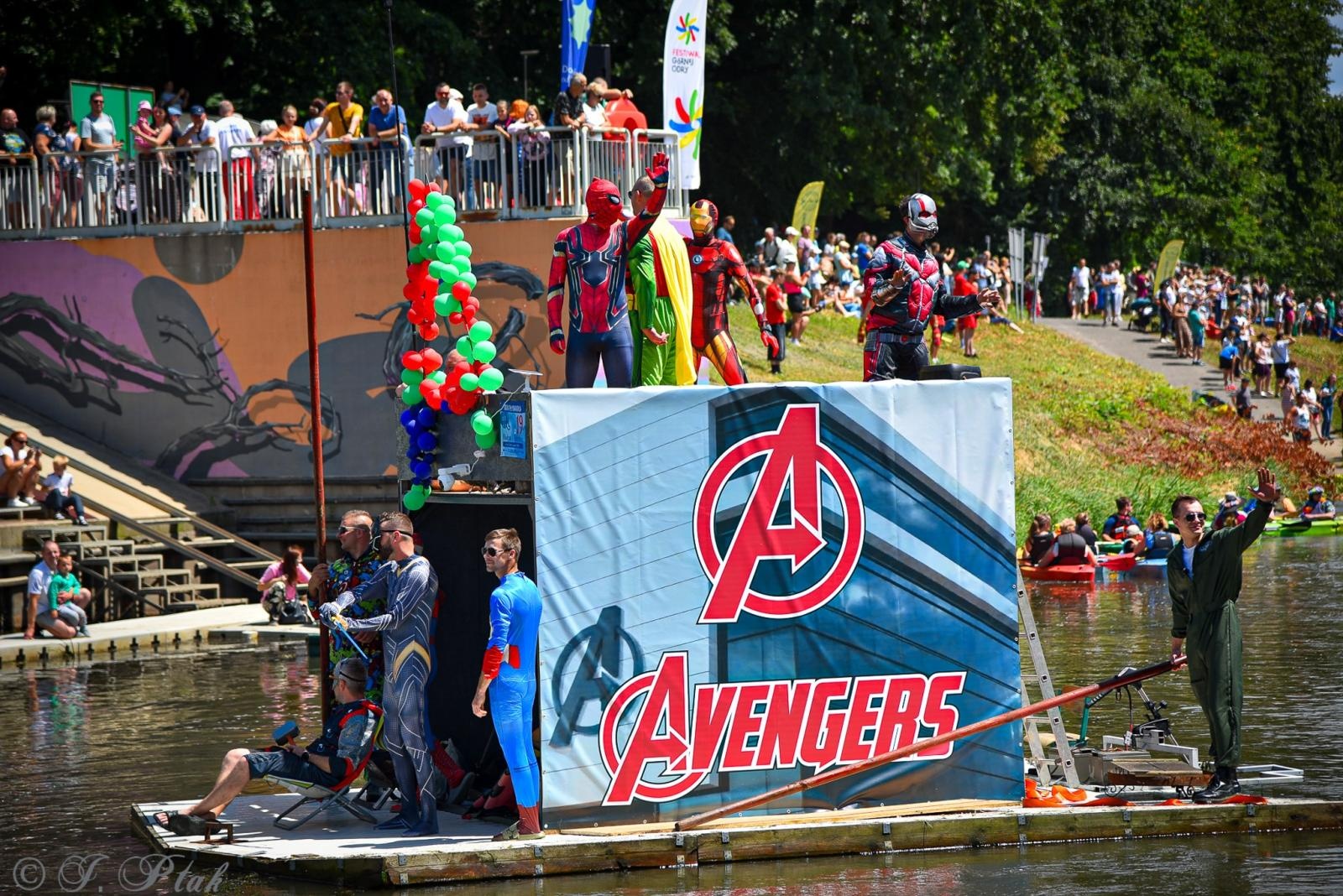 Zdjęcie w galerii na portalu naszraciborz.pl: Pływadło na bis. Jedyna taka flota w Polsce znów na Odrze [FOTO i WIDEO] wiadomości z regionu
