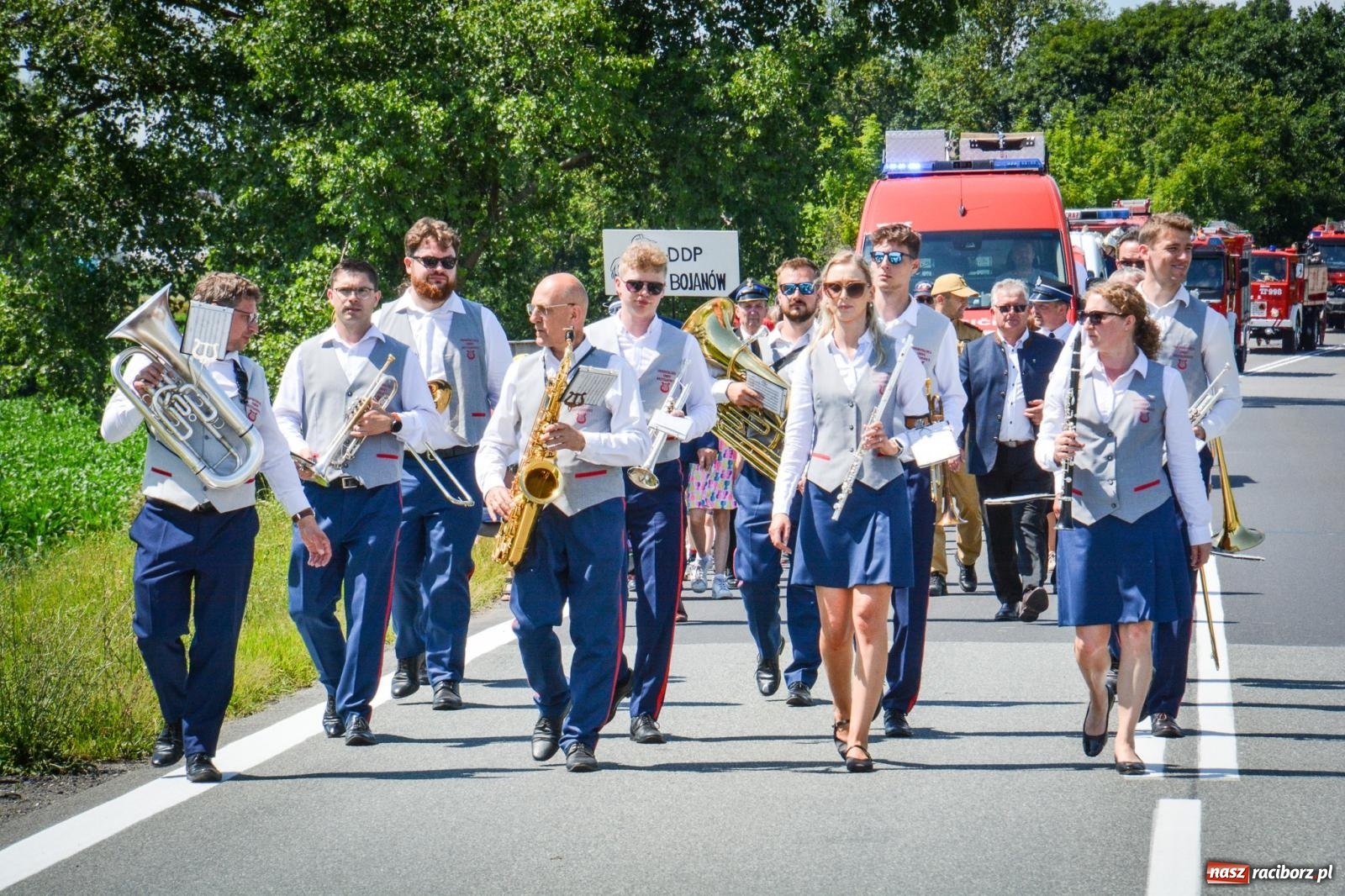 Zdjęcie w galerii na portalu naszraciborz.pl: Sikawki konne w akcji. Bieńkowice gospodarzem XVI Międzynarodowych Zawodów wiadomości z regionu