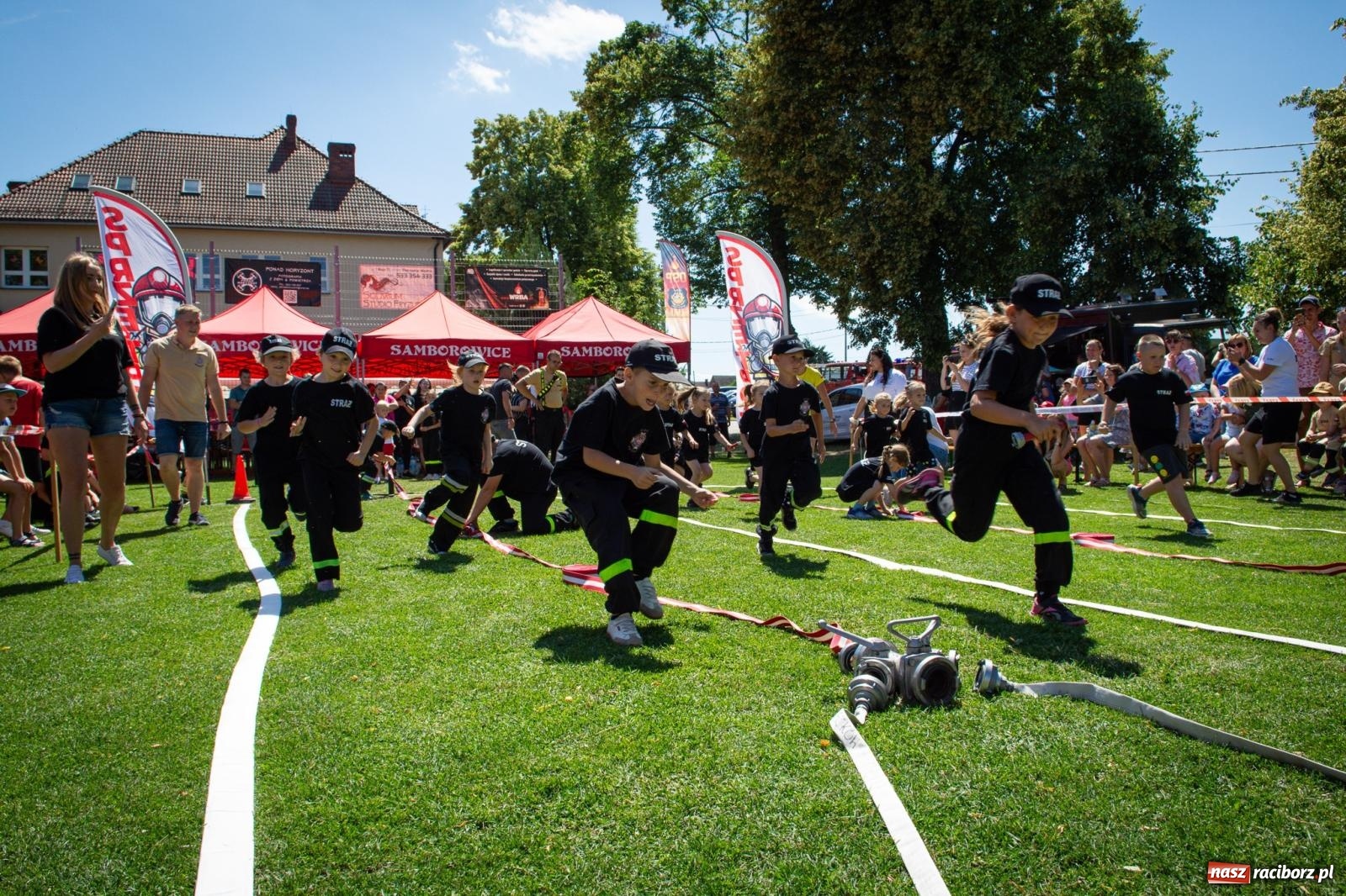 Zdjęcie w galerii na portalu naszraciborz.pl: Młodzi druhowie rywalizowali w Samborowicach. II Zawody Dziecięcych Drużyn Pożarniczych za nami wiadomości z regionu