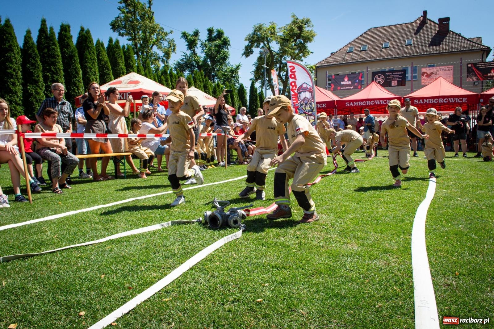 Zdjęcie w galerii na portalu naszraciborz.pl: Młodzi druhowie rywalizowali w Samborowicach. II Zawody Dziecięcych Drużyn Pożarniczych za nami wiadomości z regionu