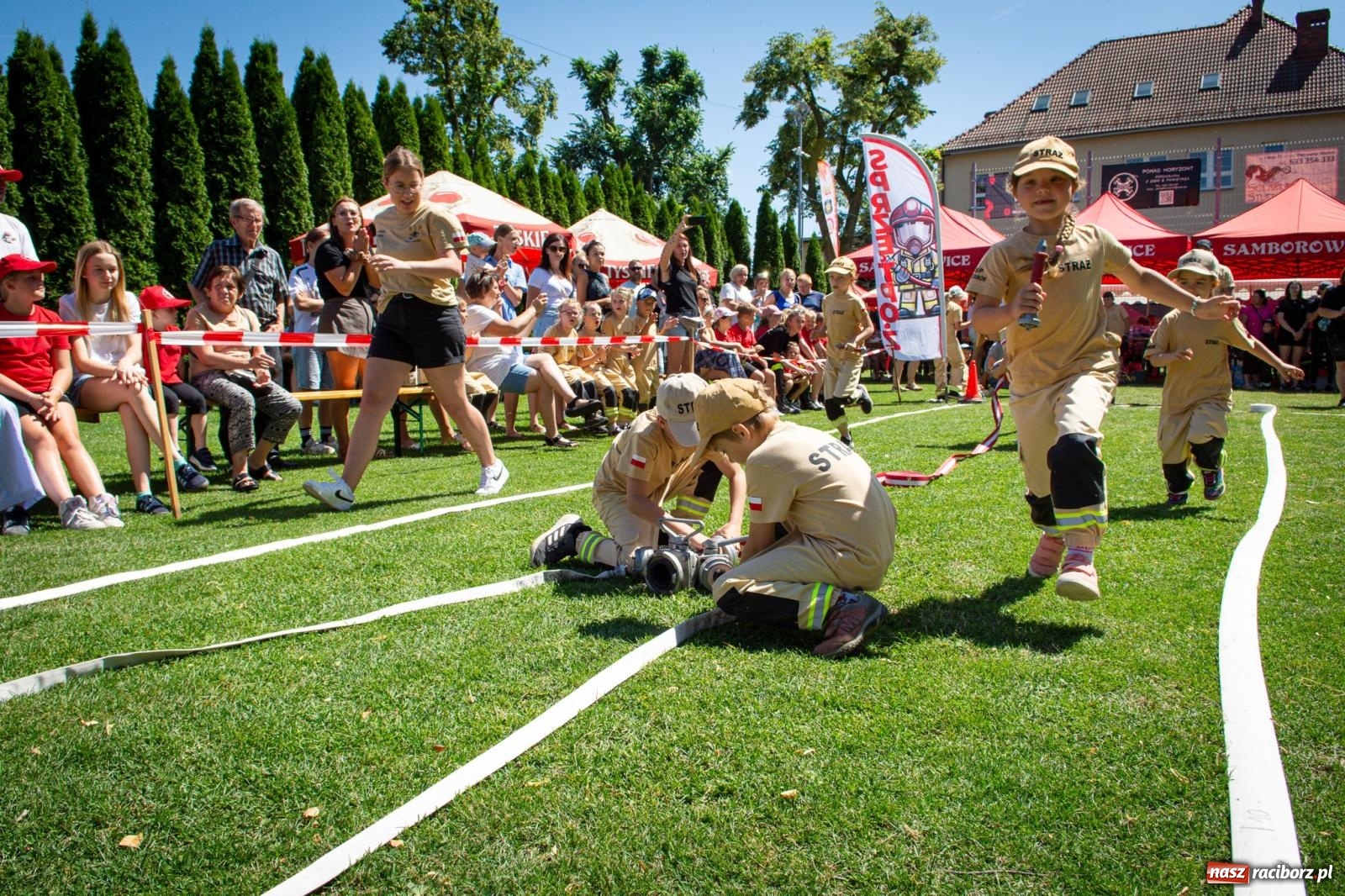 Zdjęcie w galerii na portalu naszraciborz.pl: Młodzi druhowie rywalizowali w Samborowicach. II Zawody Dziecięcych Drużyn Pożarniczych za nami wiadomości z regionu