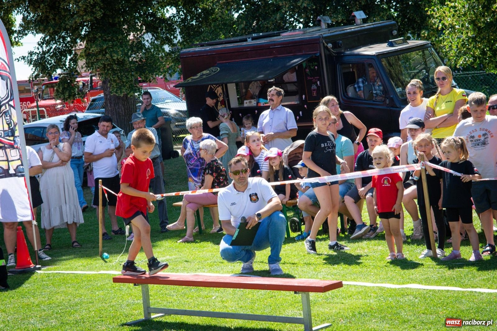 Zdjęcie w galerii na portalu naszraciborz.pl: Młodzi druhowie rywalizowali w Samborowicach. II Zawody Dziecięcych Drużyn Pożarniczych za nami wiadomości z regionu