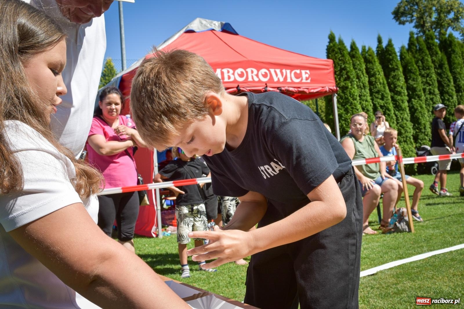 Zdjęcie w galerii na portalu naszraciborz.pl: Młodzi druhowie rywalizowali w Samborowicach. II Zawody Dziecięcych Drużyn Pożarniczych za nami wiadomości z regionu