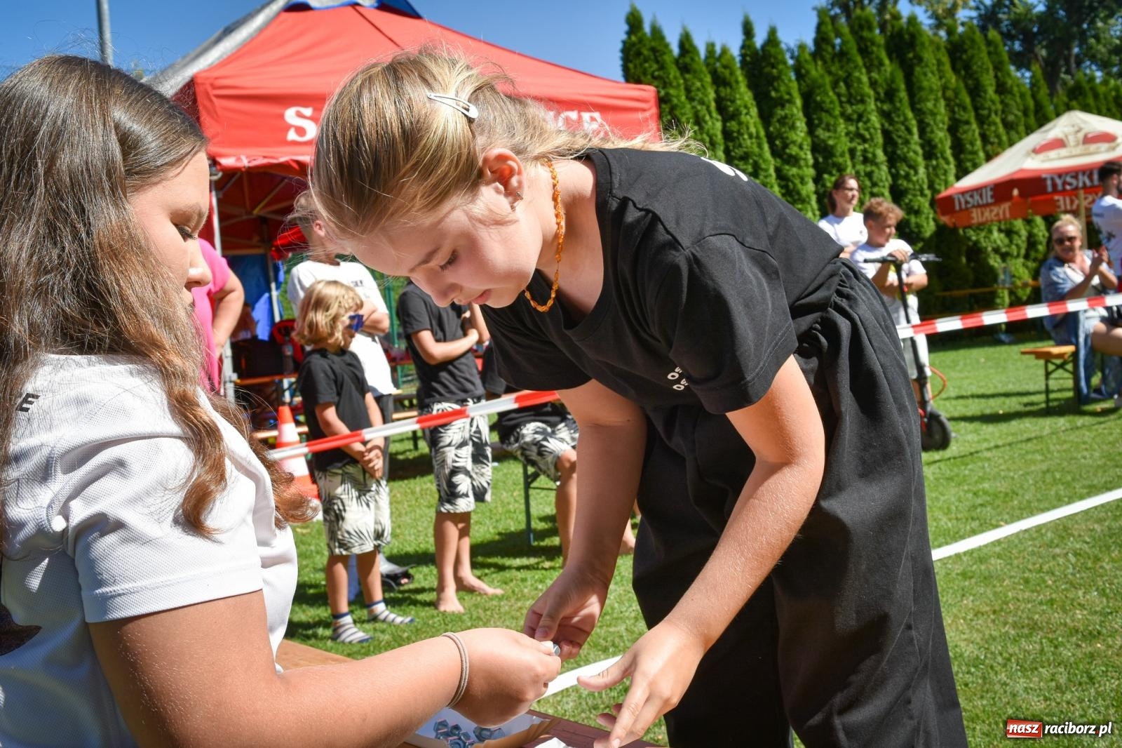 Zdjęcie w galerii na portalu naszraciborz.pl: Młodzi druhowie rywalizowali w Samborowicach. II Zawody Dziecięcych Drużyn Pożarniczych za nami wiadomości z regionu
