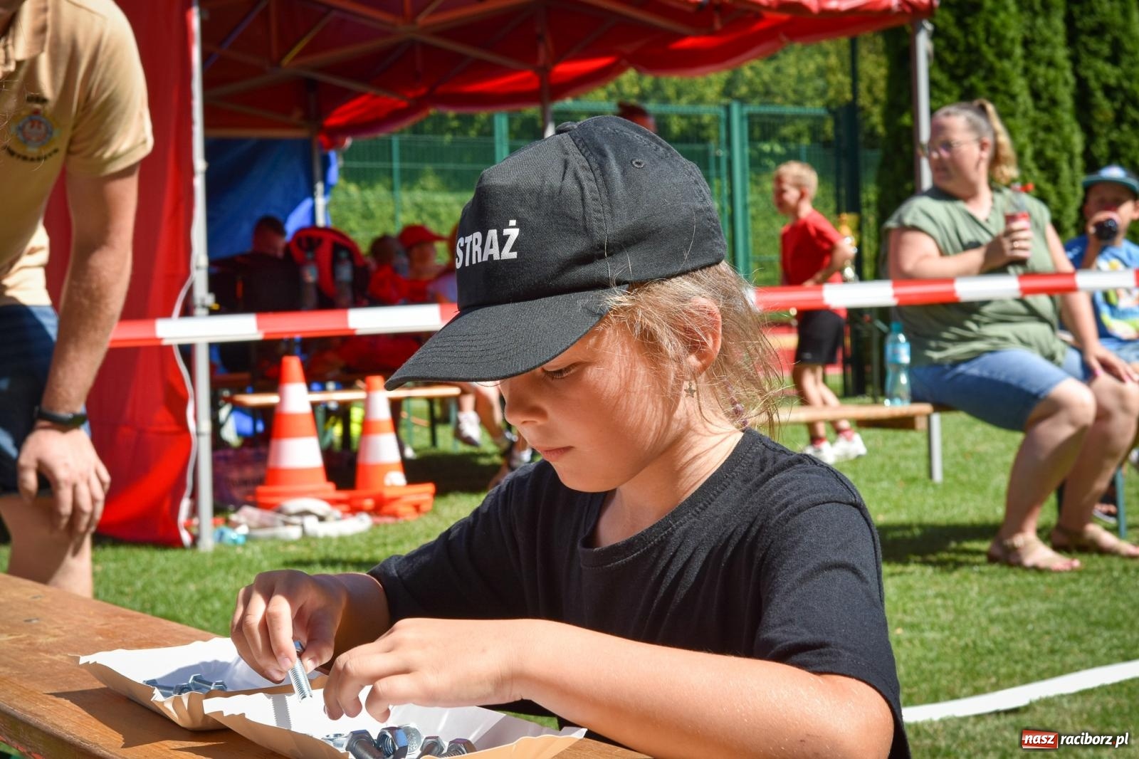 Zdjęcie w galerii na portalu naszraciborz.pl: Młodzi druhowie rywalizowali w Samborowicach. II Zawody Dziecięcych Drużyn Pożarniczych za nami wiadomości z regionu