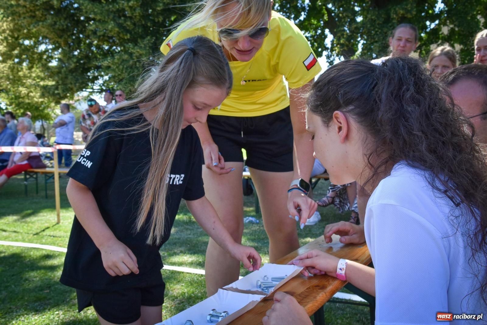 Zdjęcie w galerii na portalu naszraciborz.pl: Młodzi druhowie rywalizowali w Samborowicach. II Zawody Dziecięcych Drużyn Pożarniczych za nami wiadomości z regionu