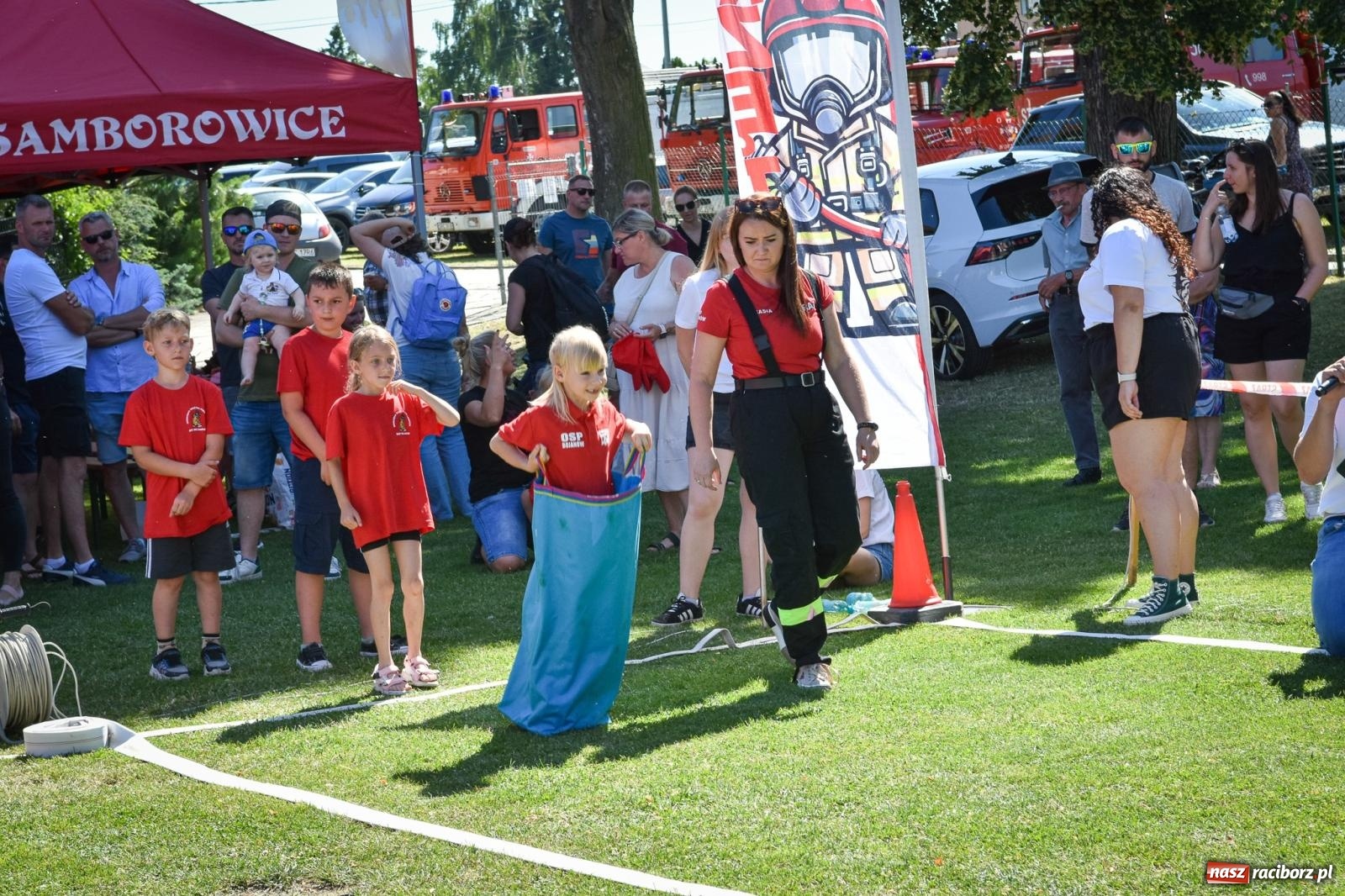 Zdjęcie w galerii na portalu naszraciborz.pl: Młodzi druhowie rywalizowali w Samborowicach. II Zawody Dziecięcych Drużyn Pożarniczych za nami wiadomości z regionu