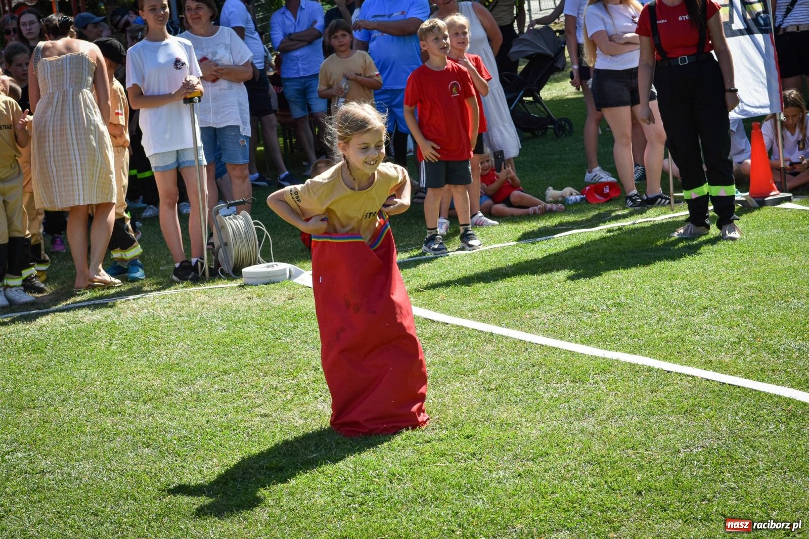 Zdjęcie w galerii na portalu naszraciborz.pl: Młodzi druhowie rywalizowali w Samborowicach. II Zawody Dziecięcych Drużyn Pożarniczych za nami wiadomości z regionu