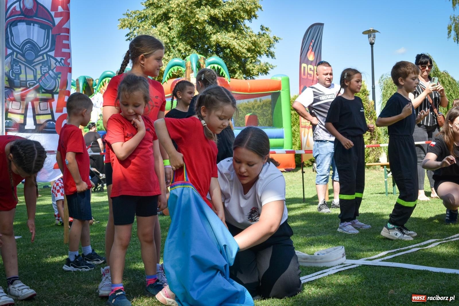 Zdjęcie w galerii na portalu naszraciborz.pl: Młodzi druhowie rywalizowali w Samborowicach. II Zawody Dziecięcych Drużyn Pożarniczych za nami wiadomości z regionu