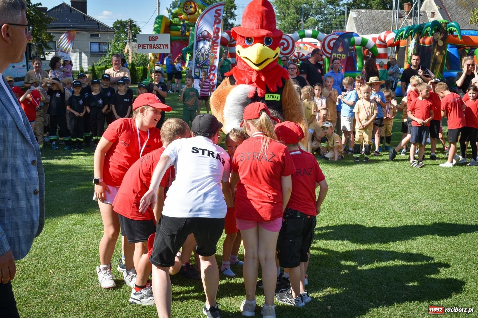 Zdjęcie w galerii na portalu naszraciborz.pl: Młodzi druhowie rywalizowali w Samborowicach. II Zawody Dziecięcych Drużyn Pożarniczych za nami wiadomości z regionu