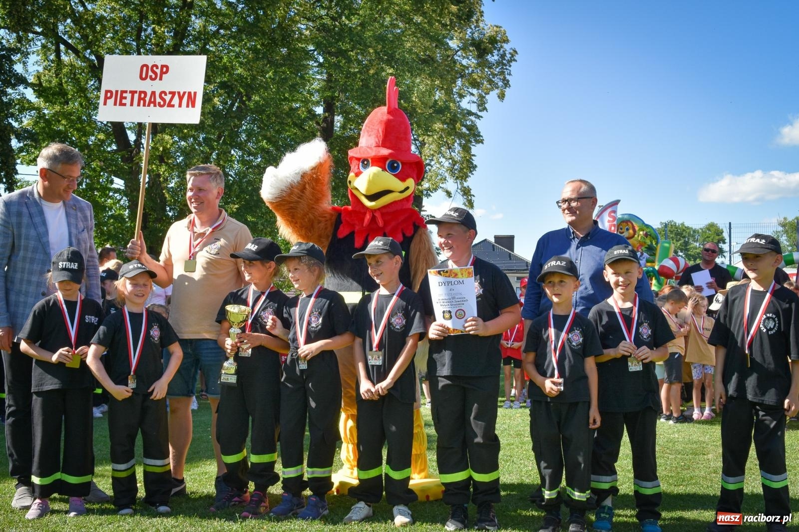 Zdjęcie w galerii na portalu naszraciborz.pl: Młodzi druhowie rywalizowali w Samborowicach. II Zawody Dziecięcych Drużyn Pożarniczych za nami wiadomości z regionu