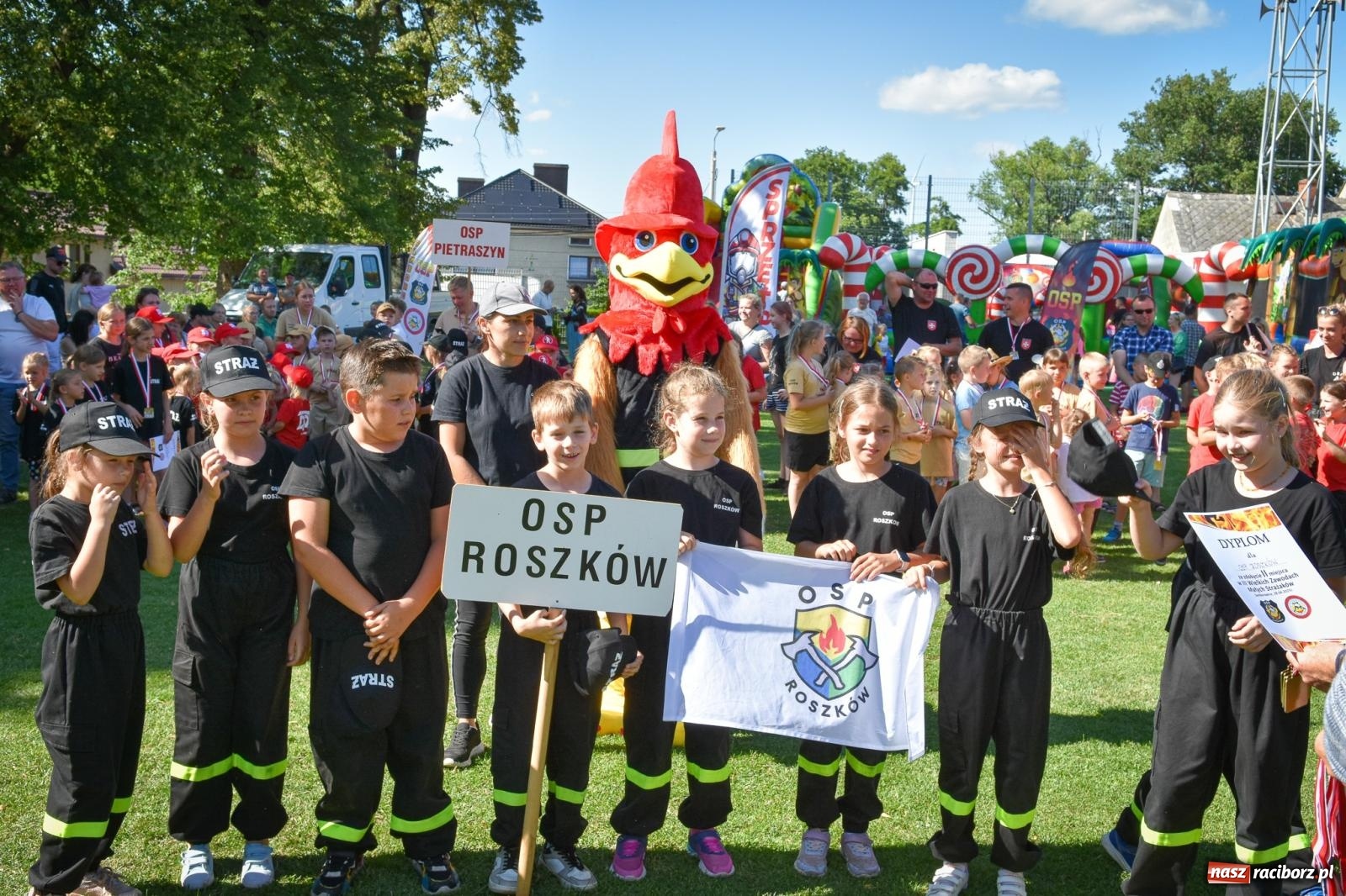 Zdjęcie w galerii na portalu naszraciborz.pl: Młodzi druhowie rywalizowali w Samborowicach. II Zawody Dziecięcych Drużyn Pożarniczych za nami wiadomości z regionu