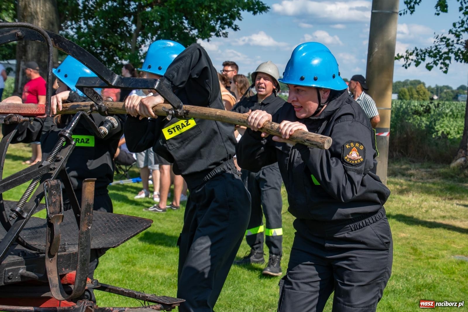 Zdjęcie w galerii na portalu naszraciborz.pl: Tradycja, rywalizacja i historia – Międzynarodowe Zawody Sikawek Konnych o Puchar Wójta Gminy Krzyżanowice w Bieńkowicach [FOTO i WIDEO] wiadomości z regionu