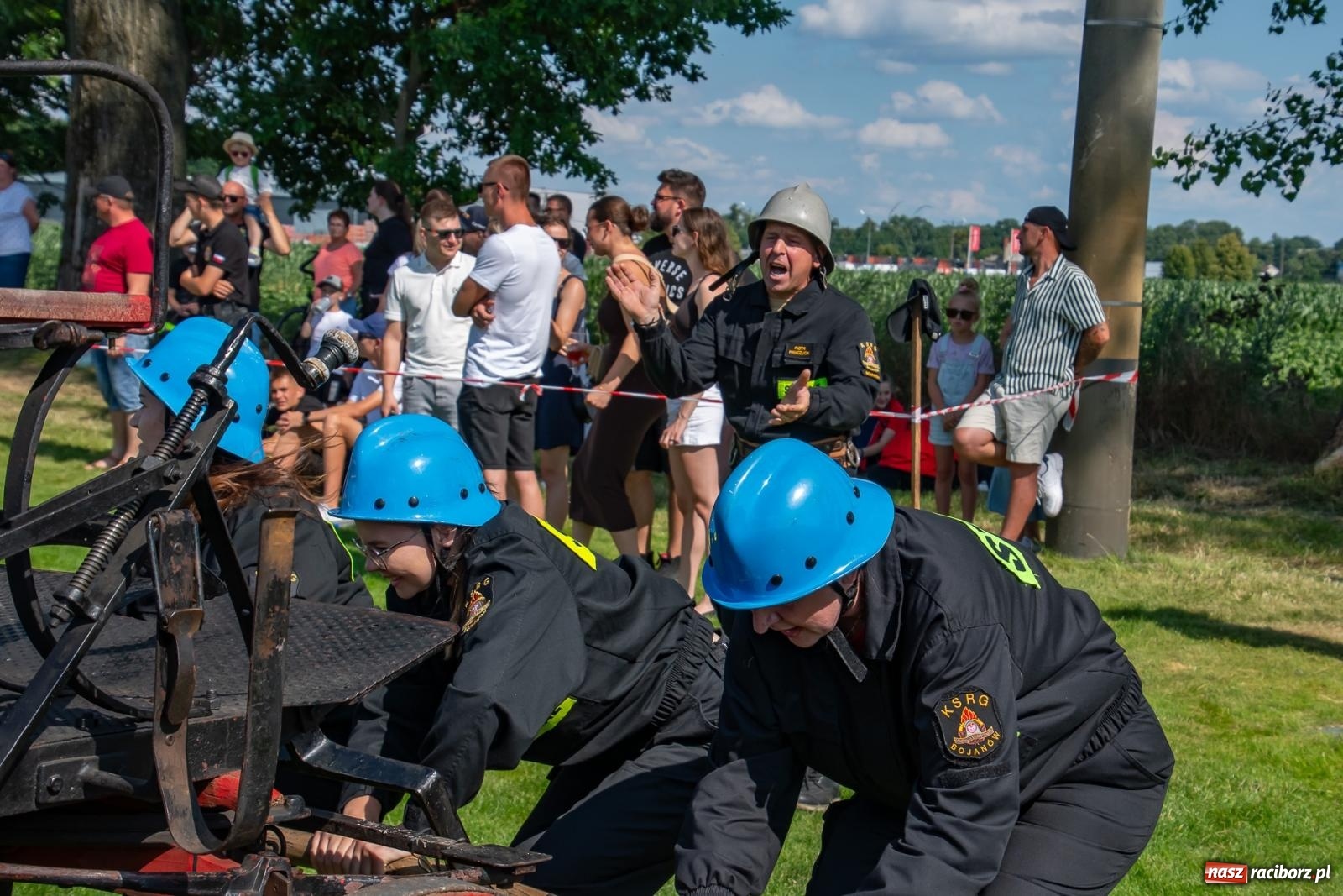 Zdjęcie w galerii na portalu naszraciborz.pl: Tradycja, rywalizacja i historia – Międzynarodowe Zawody Sikawek Konnych o Puchar Wójta Gminy Krzyżanowice w Bieńkowicach [FOTO i WIDEO] wiadomości z regionu