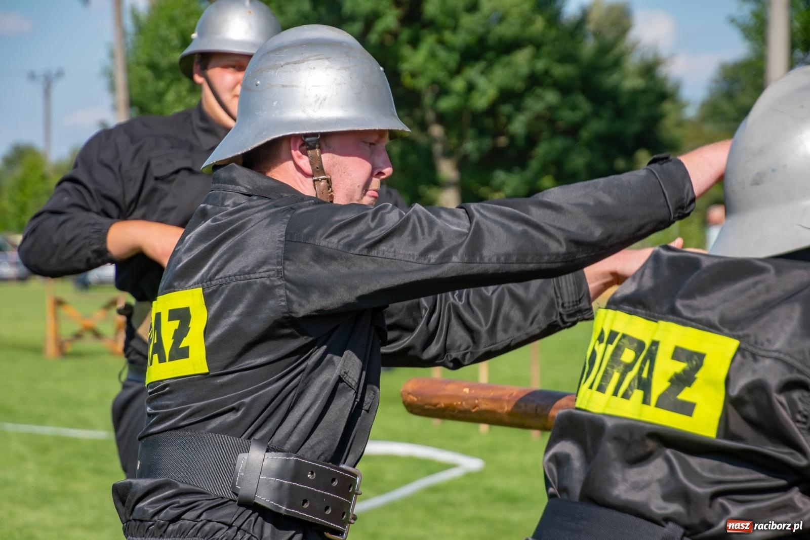 Zdjęcie w galerii na portalu naszraciborz.pl: Tradycja, rywalizacja i historia – Międzynarodowe Zawody Sikawek Konnych o Puchar Wójta Gminy Krzyżanowice w Bieńkowicach [FOTO i WIDEO] wiadomości z regionu