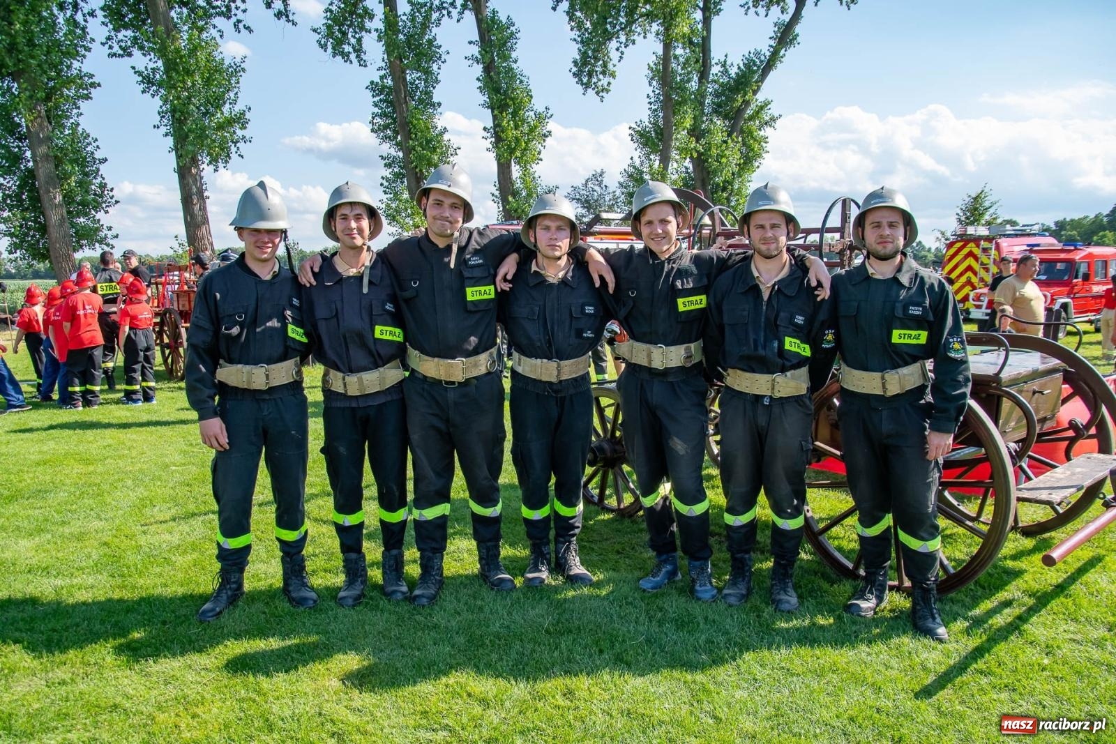 Zdjęcie w galerii na portalu naszraciborz.pl: Tradycja, rywalizacja i historia – Międzynarodowe Zawody Sikawek Konnych o Puchar Wójta Gminy Krzyżanowice w Bieńkowicach [FOTO i WIDEO] wiadomości z regionu