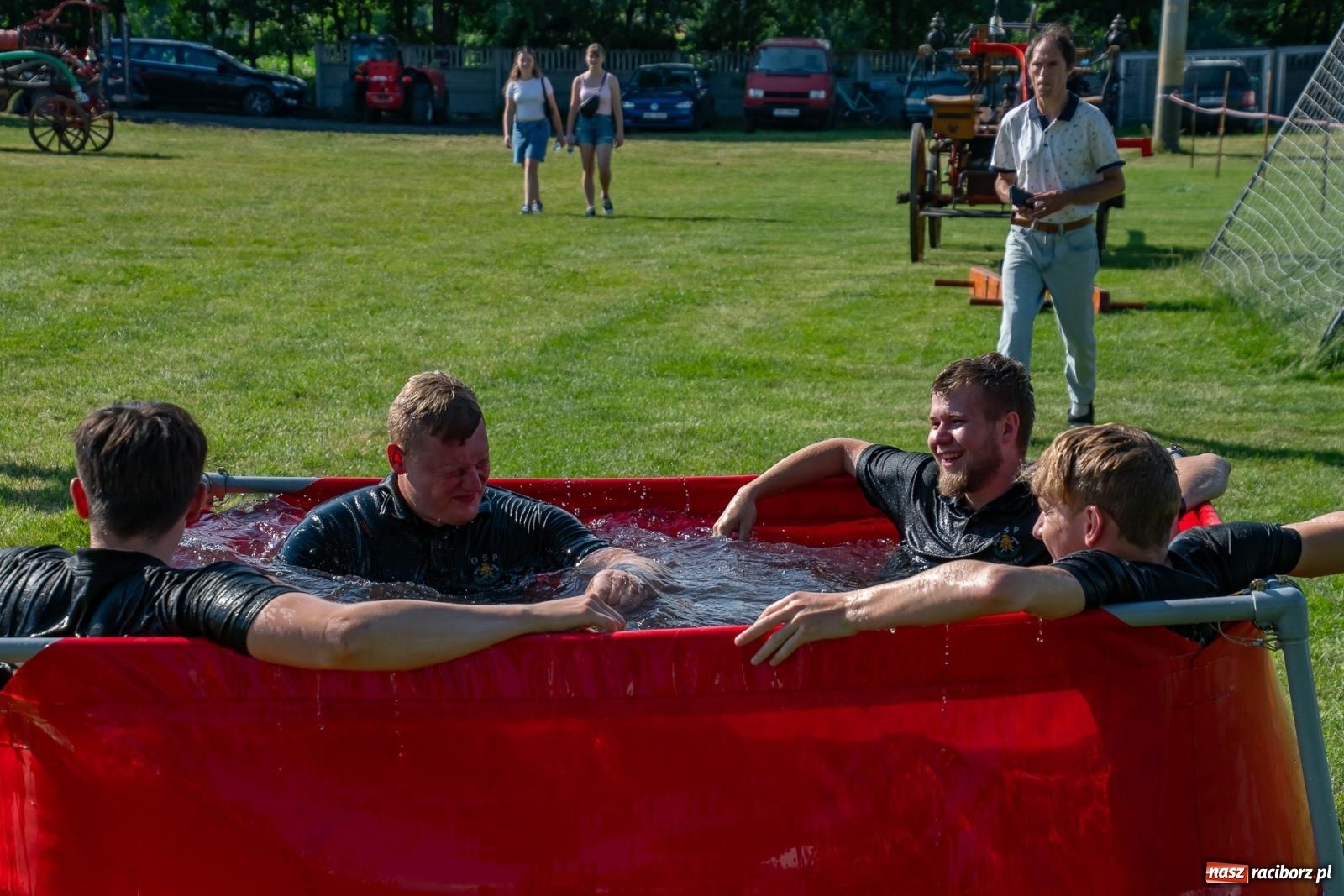 Zdjęcie w galerii na portalu naszraciborz.pl: Tradycja, rywalizacja i historia – Międzynarodowe Zawody Sikawek Konnych o Puchar Wójta Gminy Krzyżanowice w Bieńkowicach [FOTO i WIDEO] wiadomości z regionu
