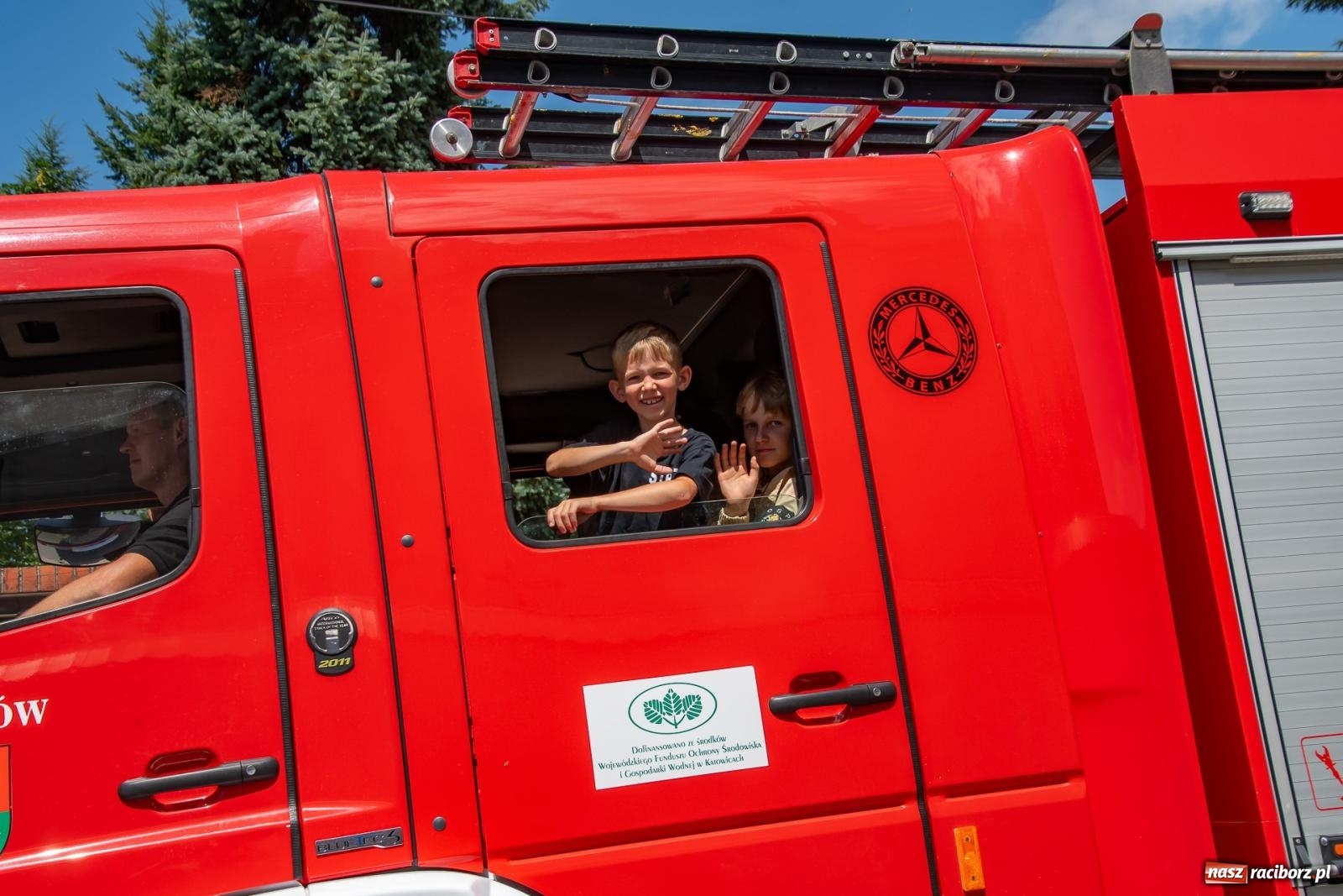 Zdjęcie w galerii na portalu naszraciborz.pl: Tradycja, rywalizacja i historia – Międzynarodowe Zawody Sikawek Konnych o Puchar Wójta Gminy Krzyżanowice w Bieńkowicach [FOTO i WIDEO] wiadomości z regionu