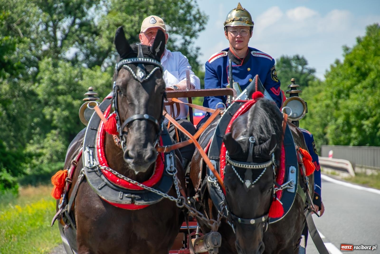 Zdjęcie w galerii na portalu naszraciborz.pl: Tradycja, rywalizacja i historia – Międzynarodowe Zawody Sikawek Konnych o Puchar Wójta Gminy Krzyżanowice w Bieńkowicach [FOTO i WIDEO] wiadomości z regionu
