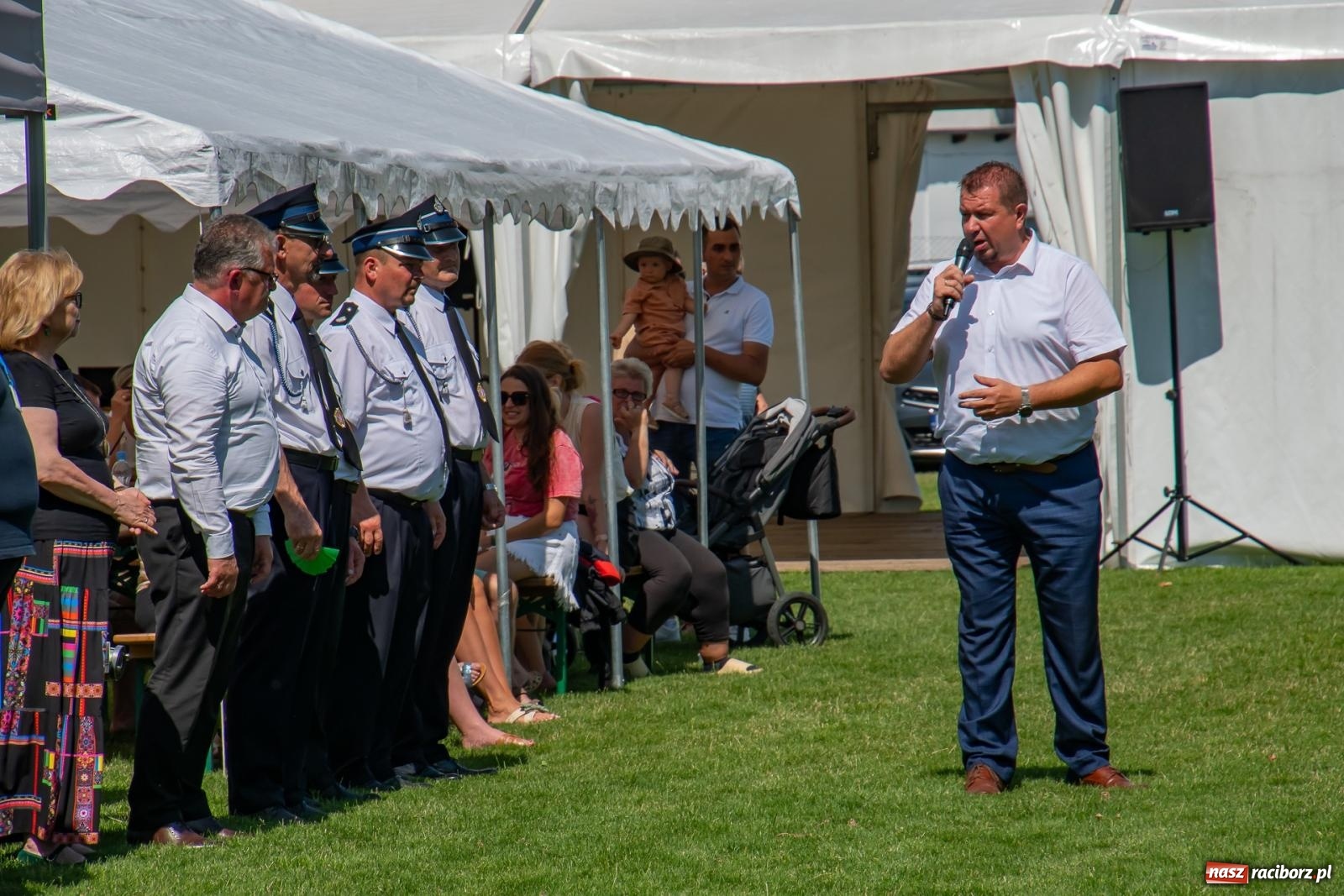 Zdjęcie w galerii na portalu naszraciborz.pl: Tradycja, rywalizacja i historia – Międzynarodowe Zawody Sikawek Konnych o Puchar Wójta Gminy Krzyżanowice w Bieńkowicach [FOTO i WIDEO] wiadomości z regionu