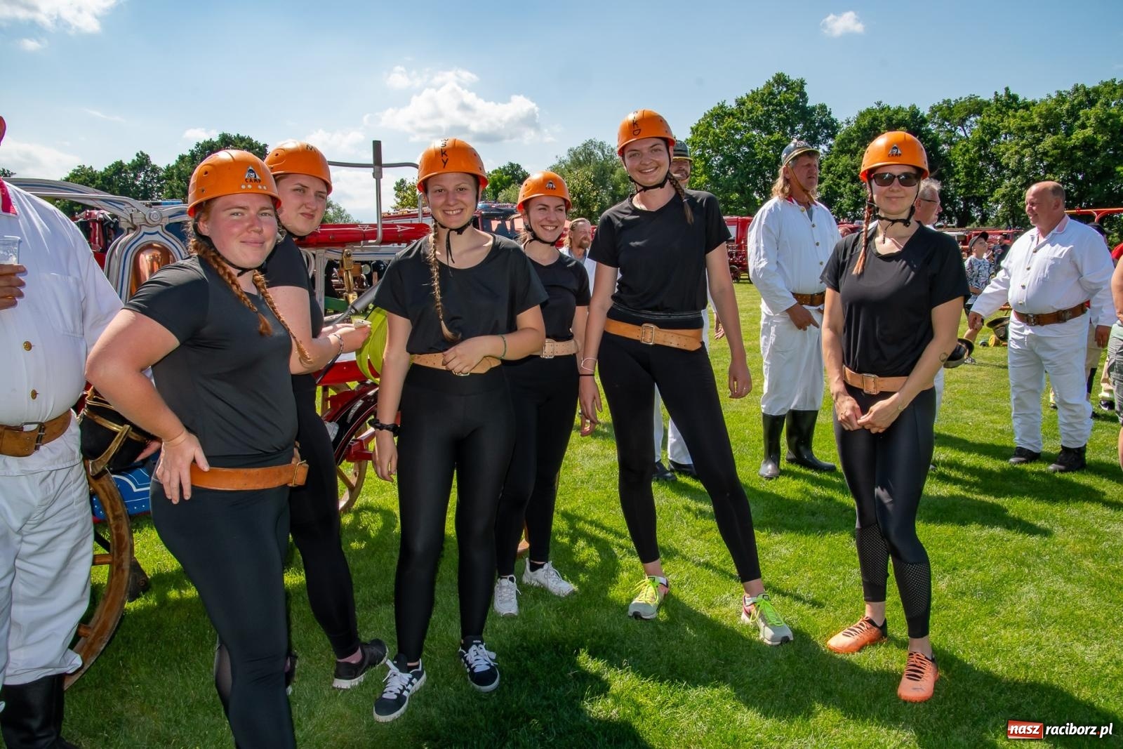 Zdjęcie w galerii na portalu naszraciborz.pl: Tradycja, rywalizacja i historia – Międzynarodowe Zawody Sikawek Konnych o Puchar Wójta Gminy Krzyżanowice w Bieńkowicach [FOTO i WIDEO] wiadomości z regionu