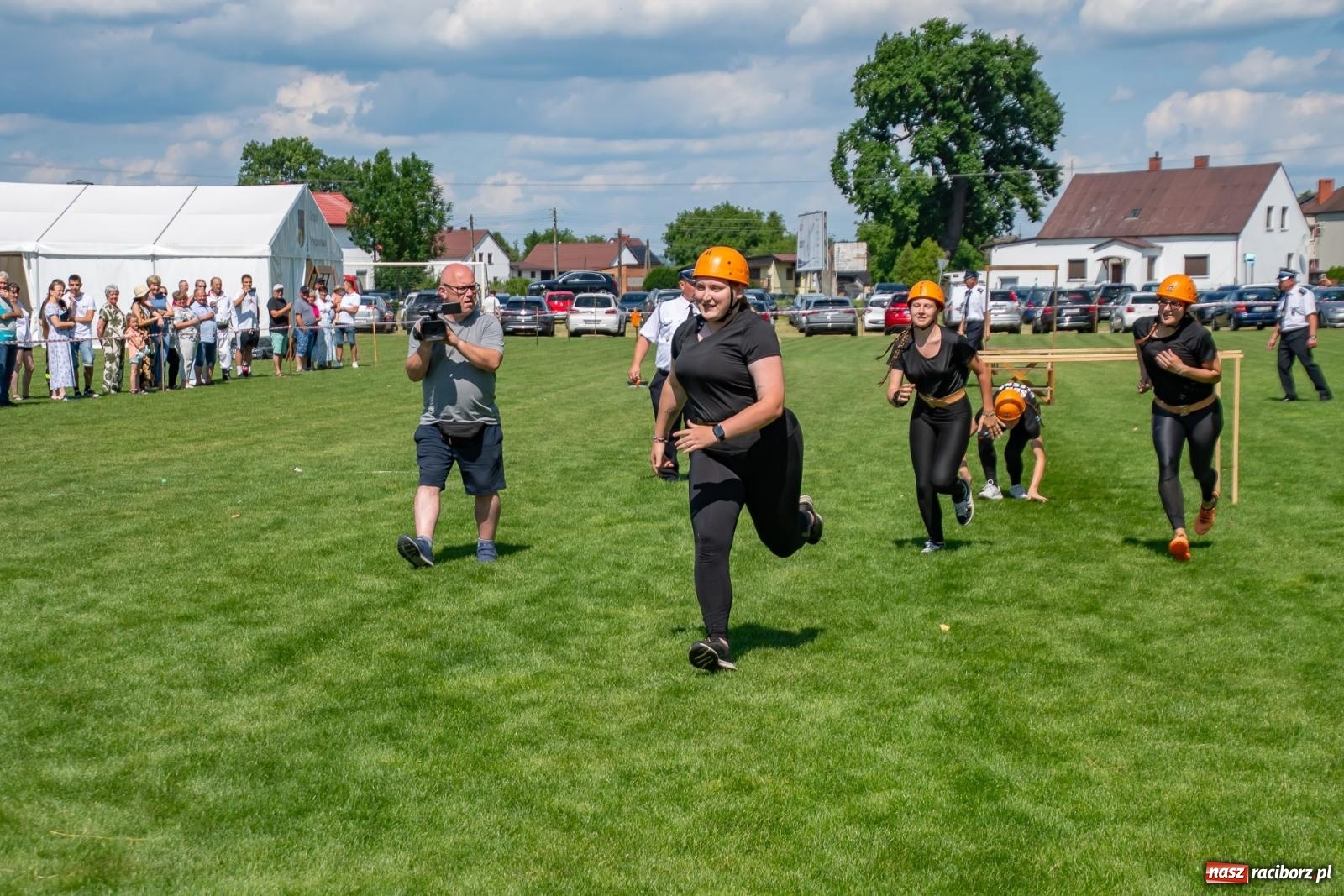 Zdjęcie w galerii na portalu naszraciborz.pl: Tradycja, rywalizacja i historia – Międzynarodowe Zawody Sikawek Konnych o Puchar Wójta Gminy Krzyżanowice w Bieńkowicach [FOTO i WIDEO] wiadomości z regionu