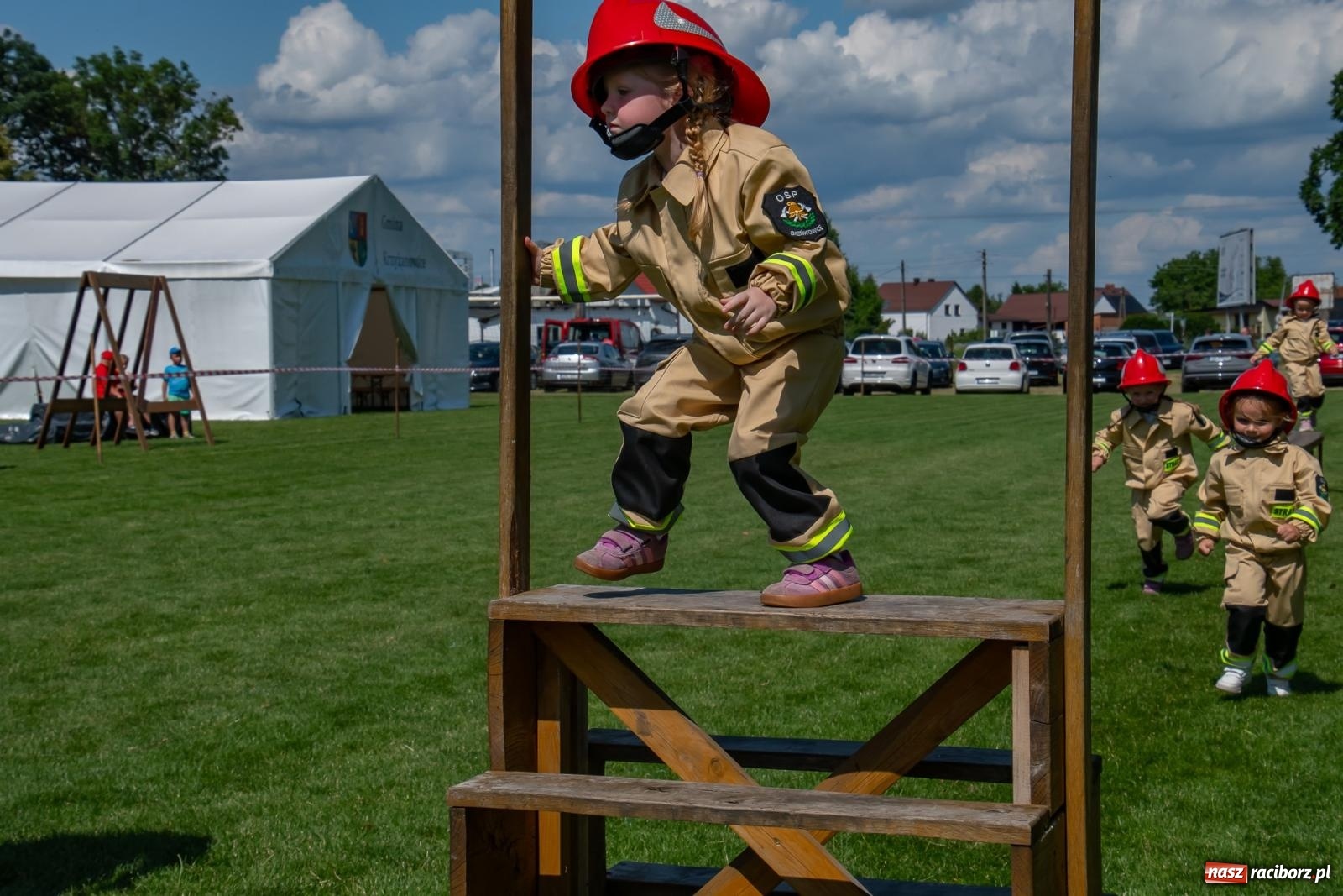 Zdjęcie w galerii na portalu naszraciborz.pl: Tradycja, rywalizacja i historia – Międzynarodowe Zawody Sikawek Konnych o Puchar Wójta Gminy Krzyżanowice w Bieńkowicach [FOTO i WIDEO] wiadomości z regionu
