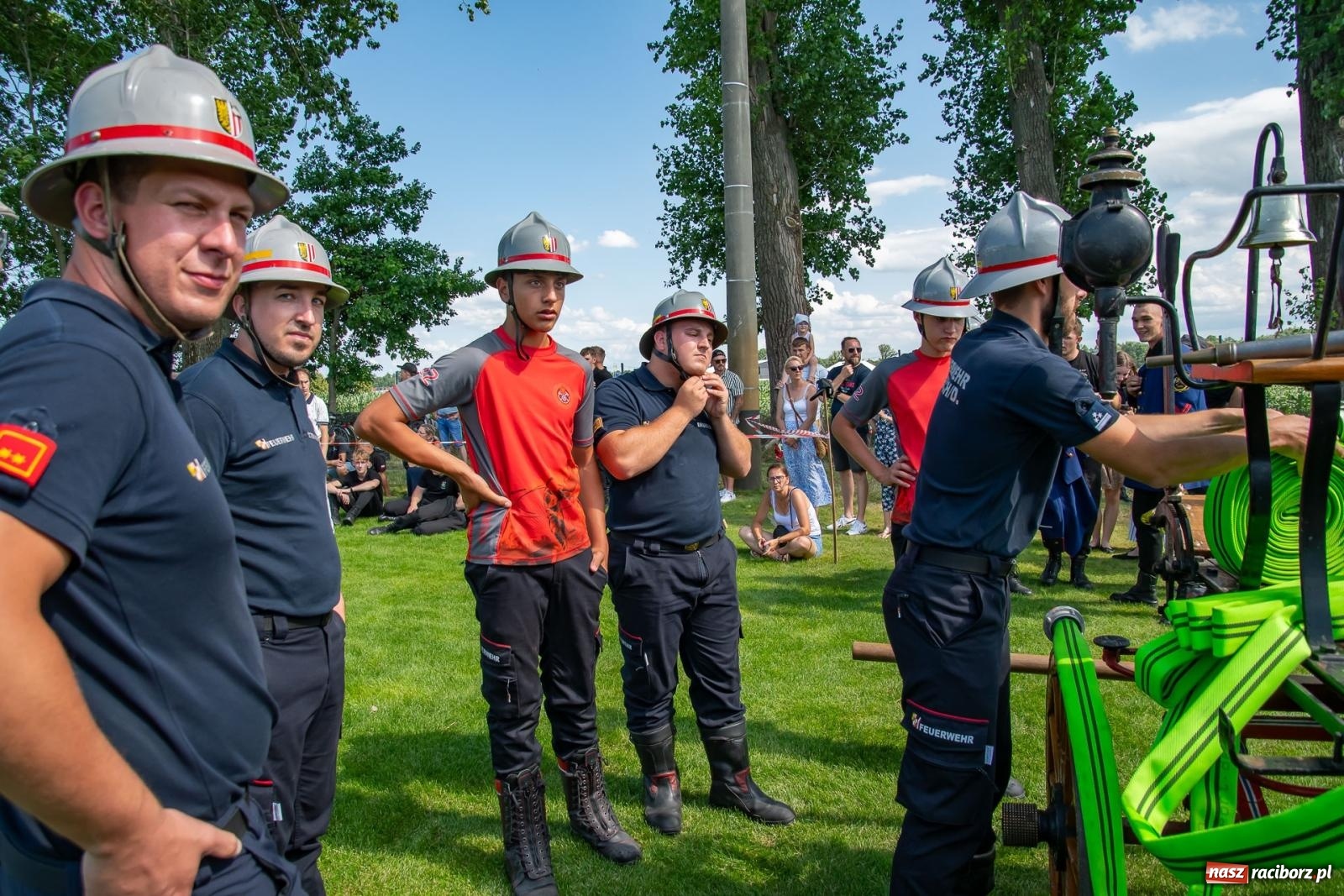 Zdjęcie w galerii na portalu naszraciborz.pl: Tradycja, rywalizacja i historia – Międzynarodowe Zawody Sikawek Konnych o Puchar Wójta Gminy Krzyżanowice w Bieńkowicach [FOTO i WIDEO] wiadomości z regionu