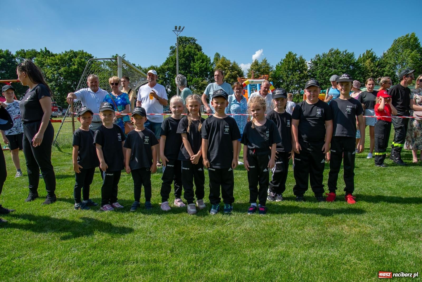 Zdjęcie w galerii na portalu naszraciborz.pl: Tradycja, rywalizacja i historia – Międzynarodowe Zawody Sikawek Konnych o Puchar Wójta Gminy Krzyżanowice w Bieńkowicach [FOTO i WIDEO] wiadomości z regionu