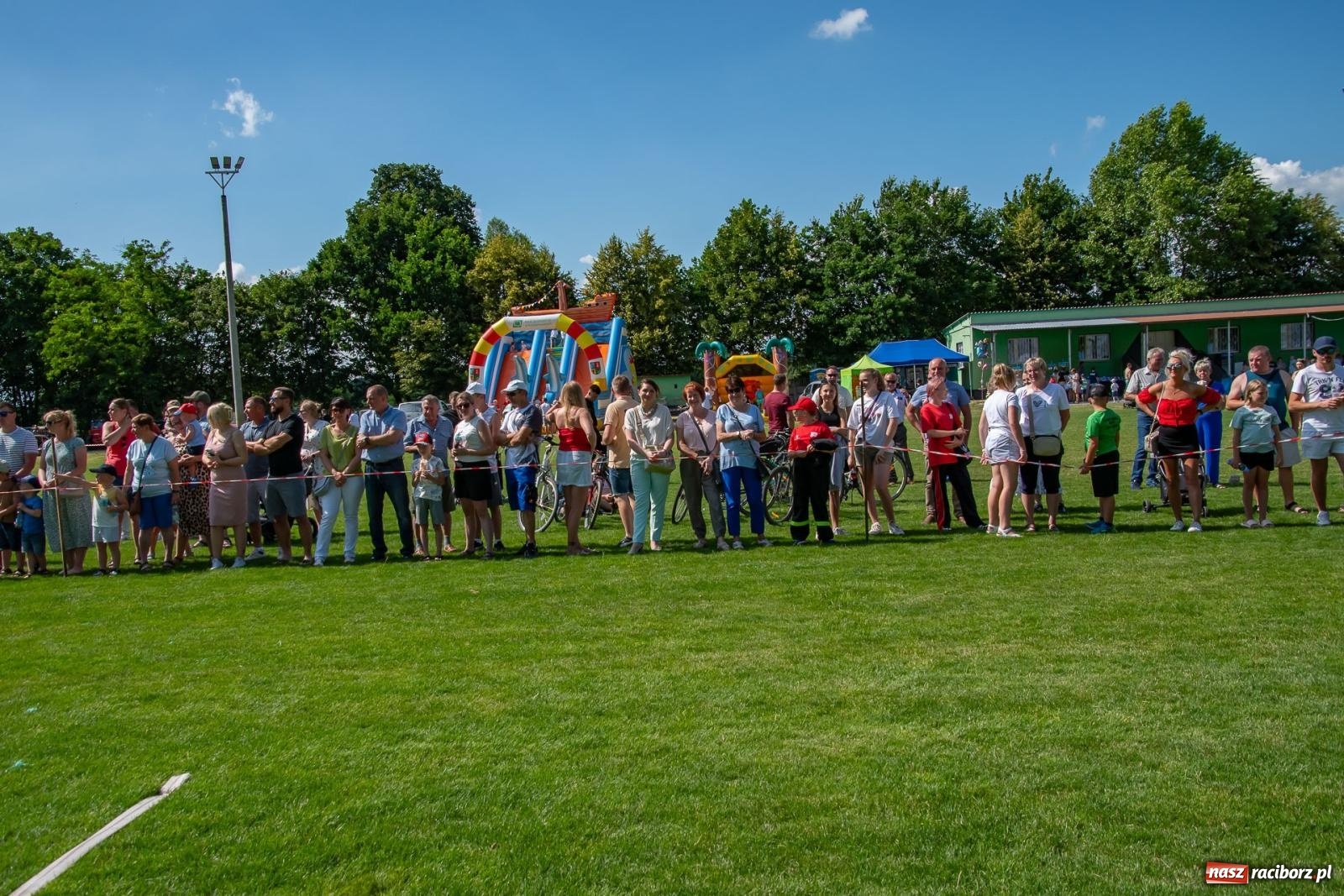 Zdjęcie w galerii na portalu naszraciborz.pl: Tradycja, rywalizacja i historia – Międzynarodowe Zawody Sikawek Konnych o Puchar Wójta Gminy Krzyżanowice w Bieńkowicach [FOTO i WIDEO] wiadomości z regionu